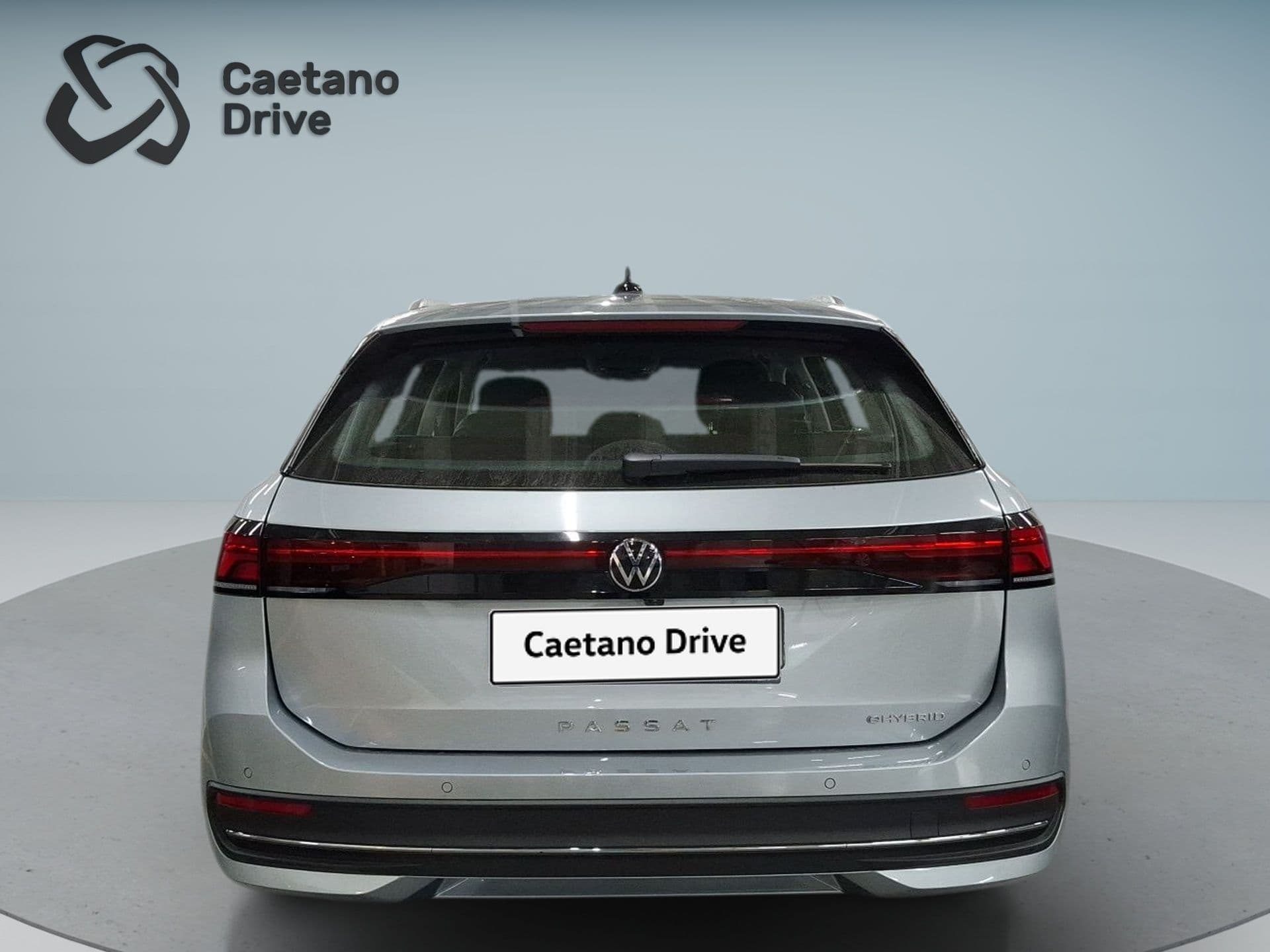 Volkswagen Passat - 7