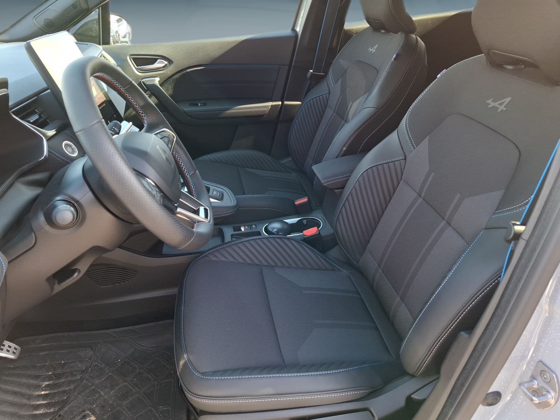 Renault Symbioz - 11