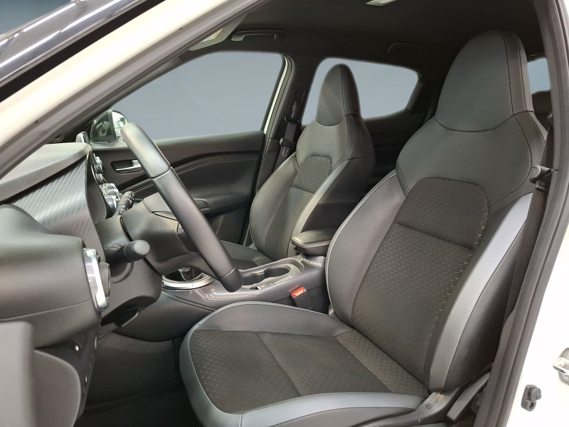 Nissan JUKE - 6