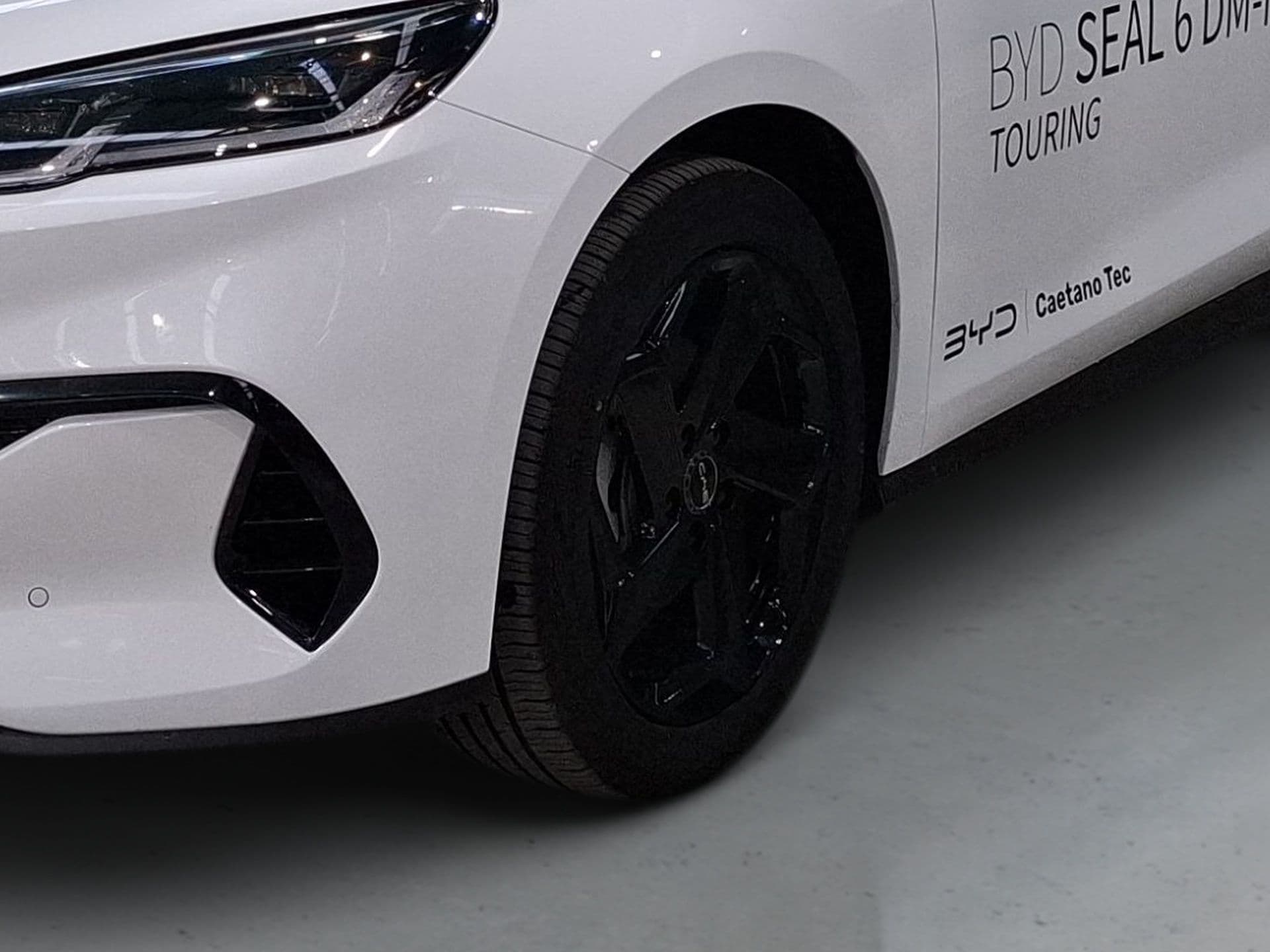 BYD SEAL 6 DM-i Touring - 5