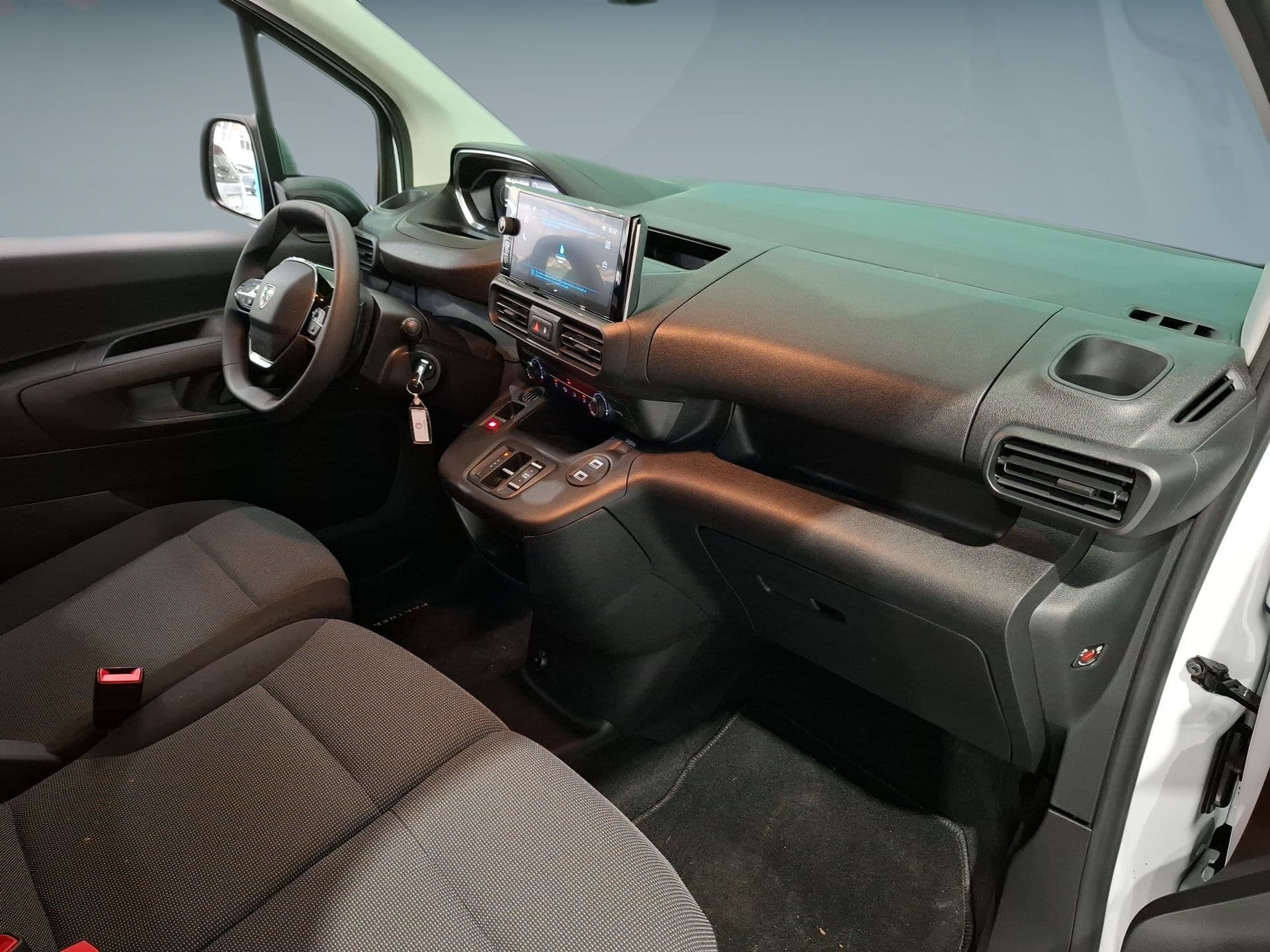 Peugeot Partner - 11