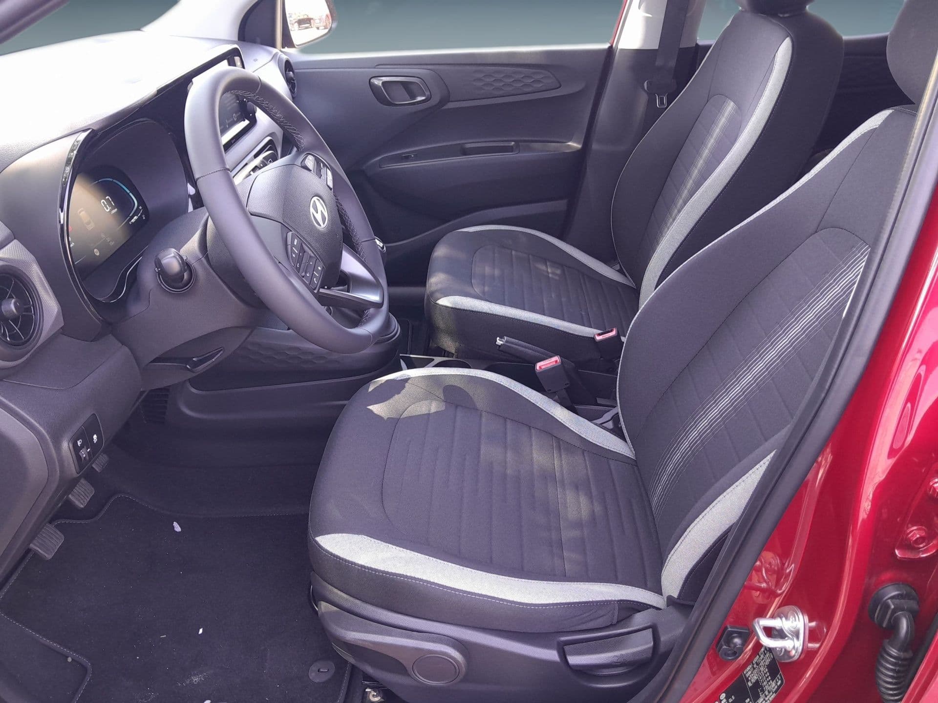 Hyundai i10 - 12