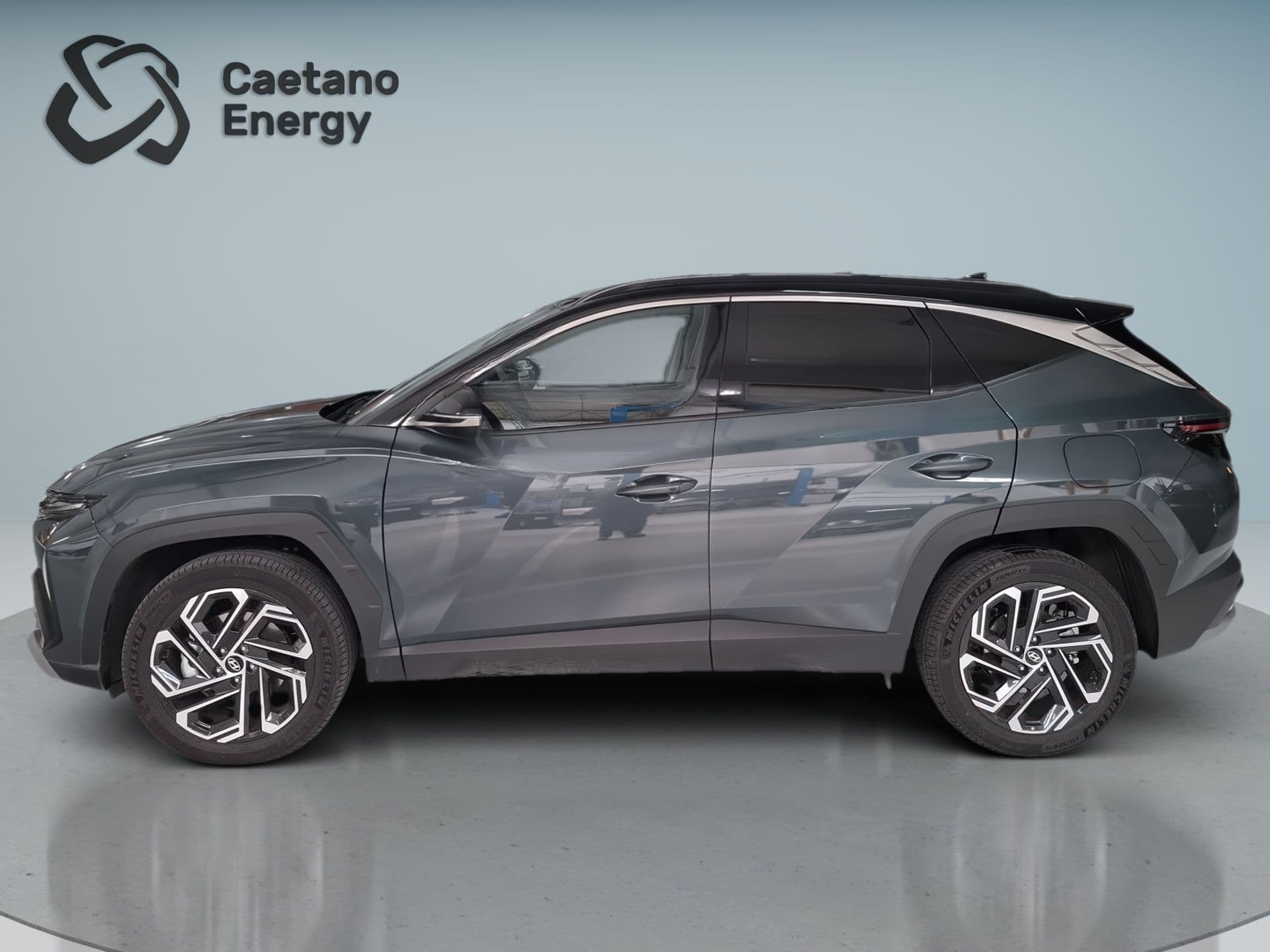 Hyundai Tucson - 2