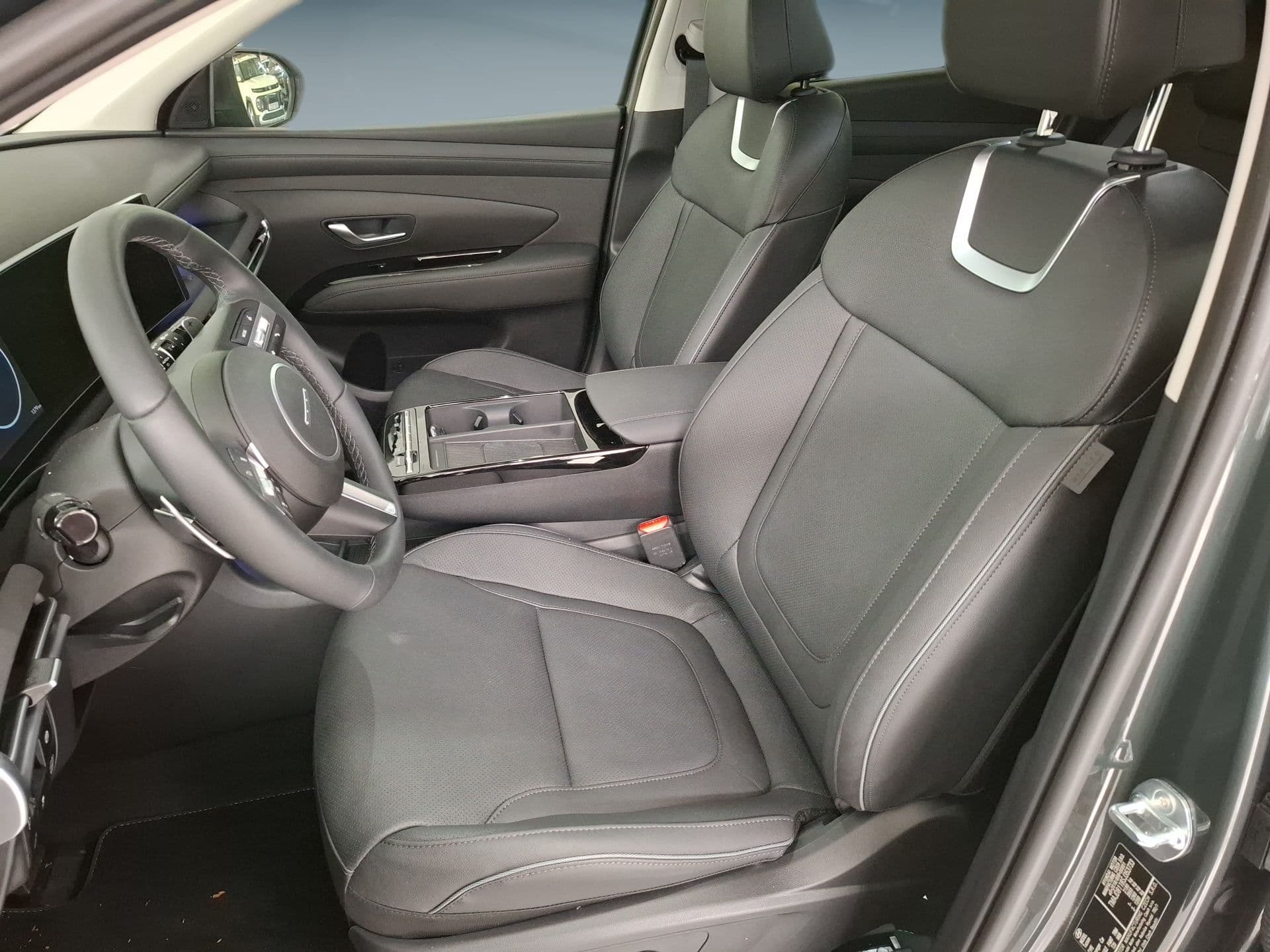 Hyundai Tucson - 11