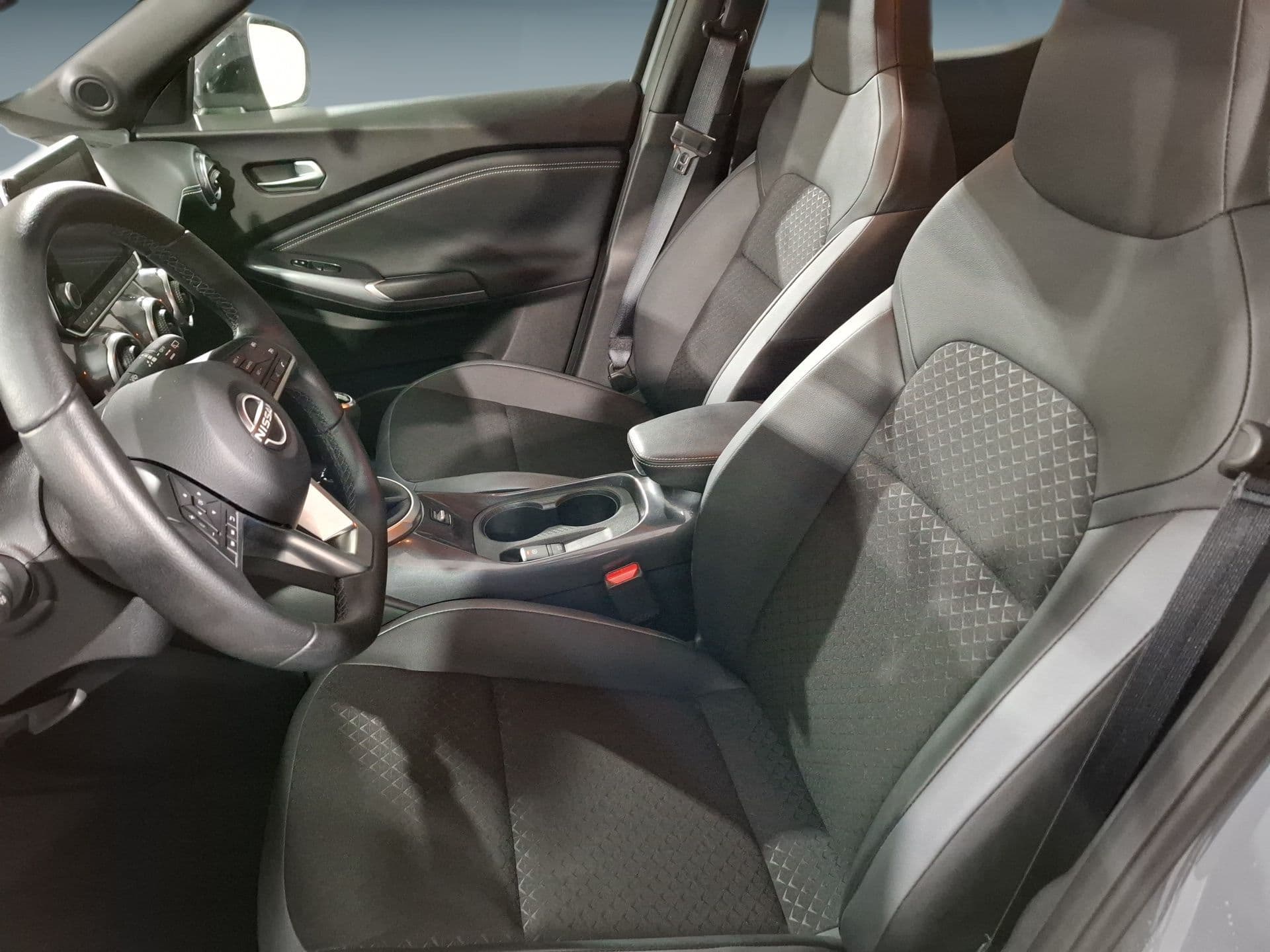 Nissan JUKE - 4