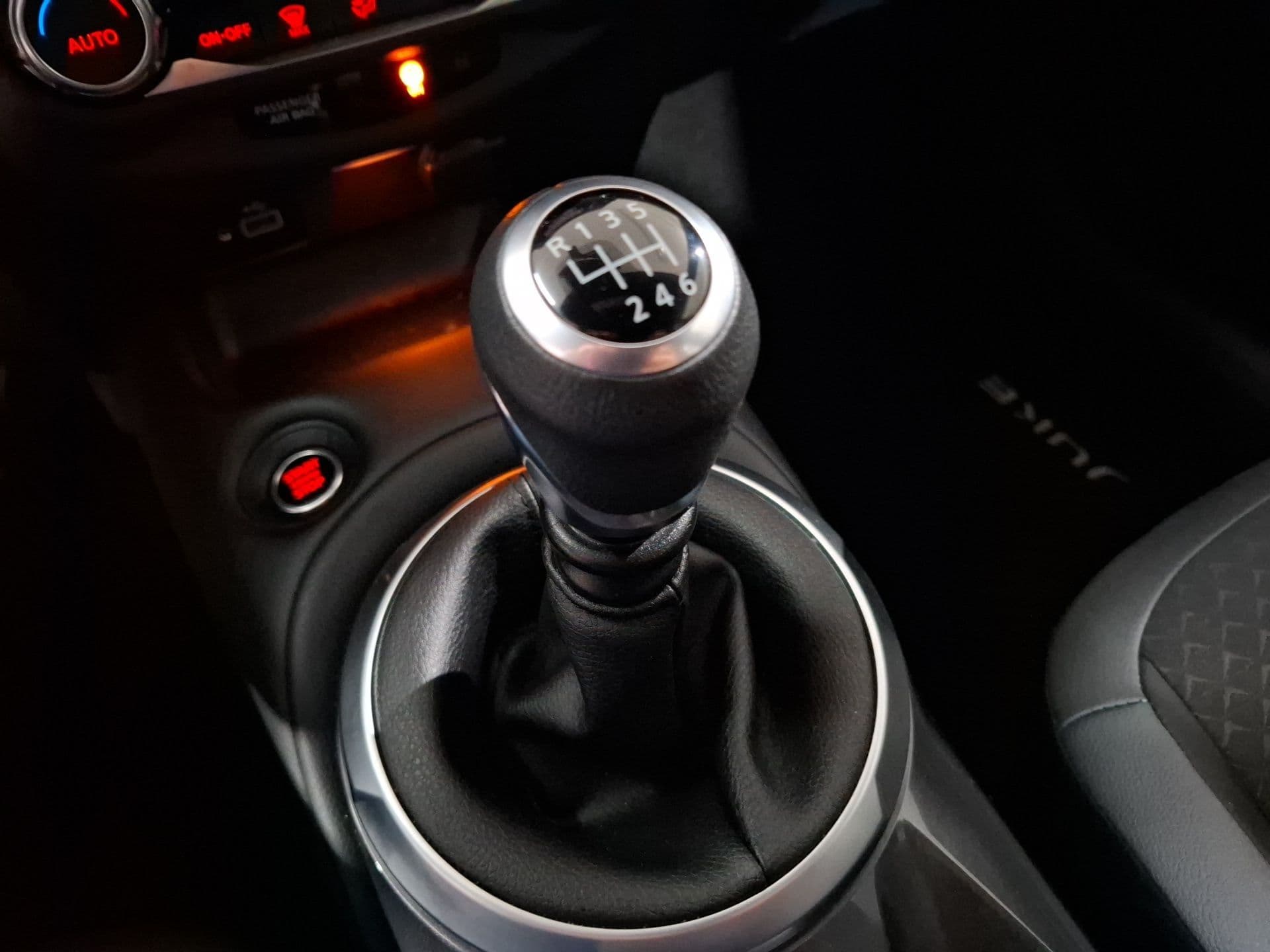 Nissan JUKE - 11