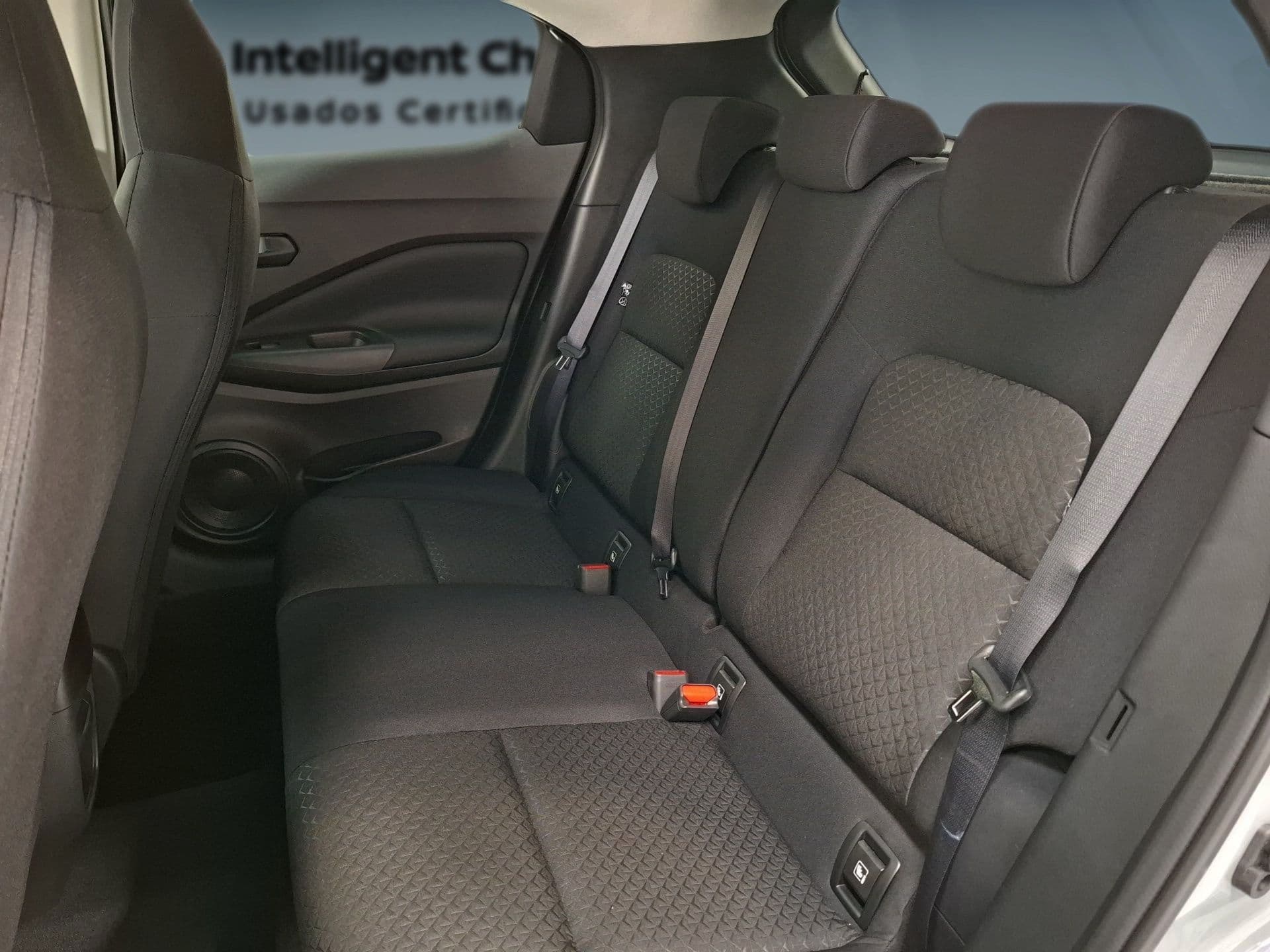 Nissan JUKE - 5