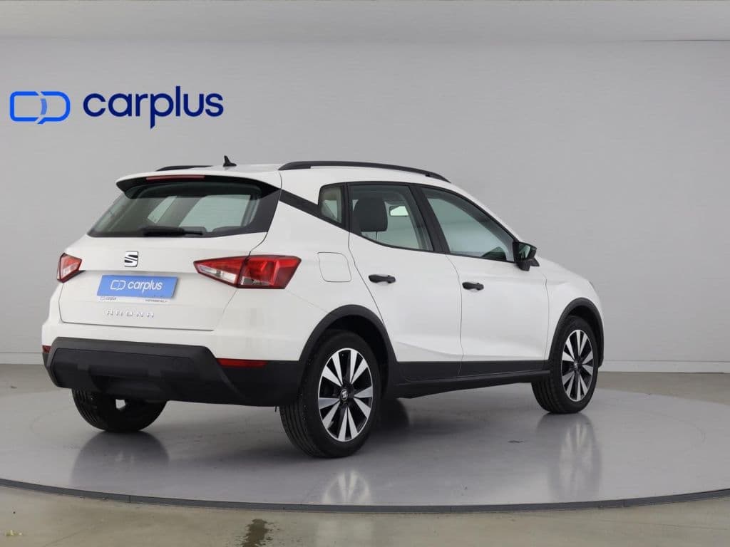 SEAT Arona - 8
