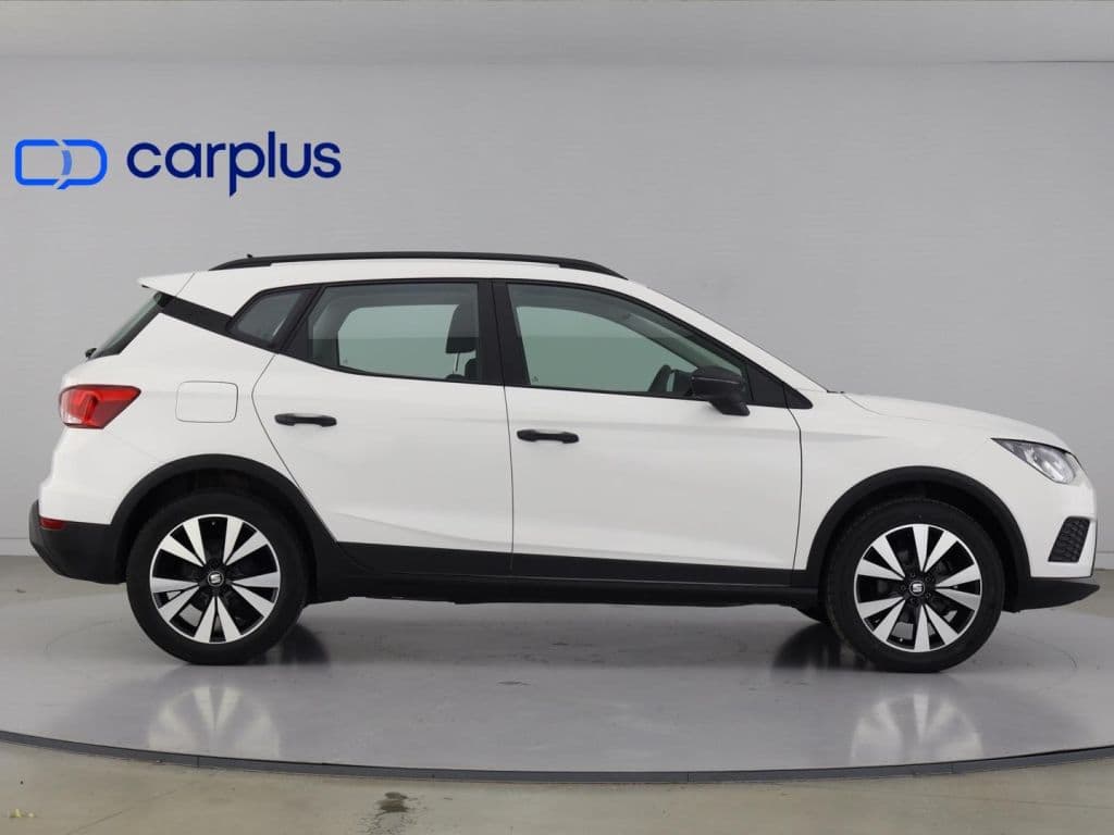 SEAT Arona - 9