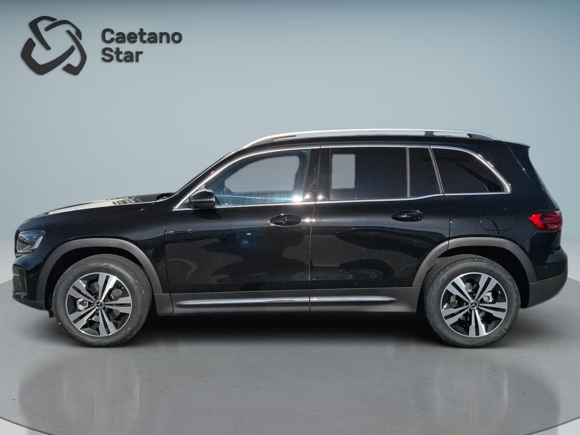 Mercedes-Benz GLB - 3