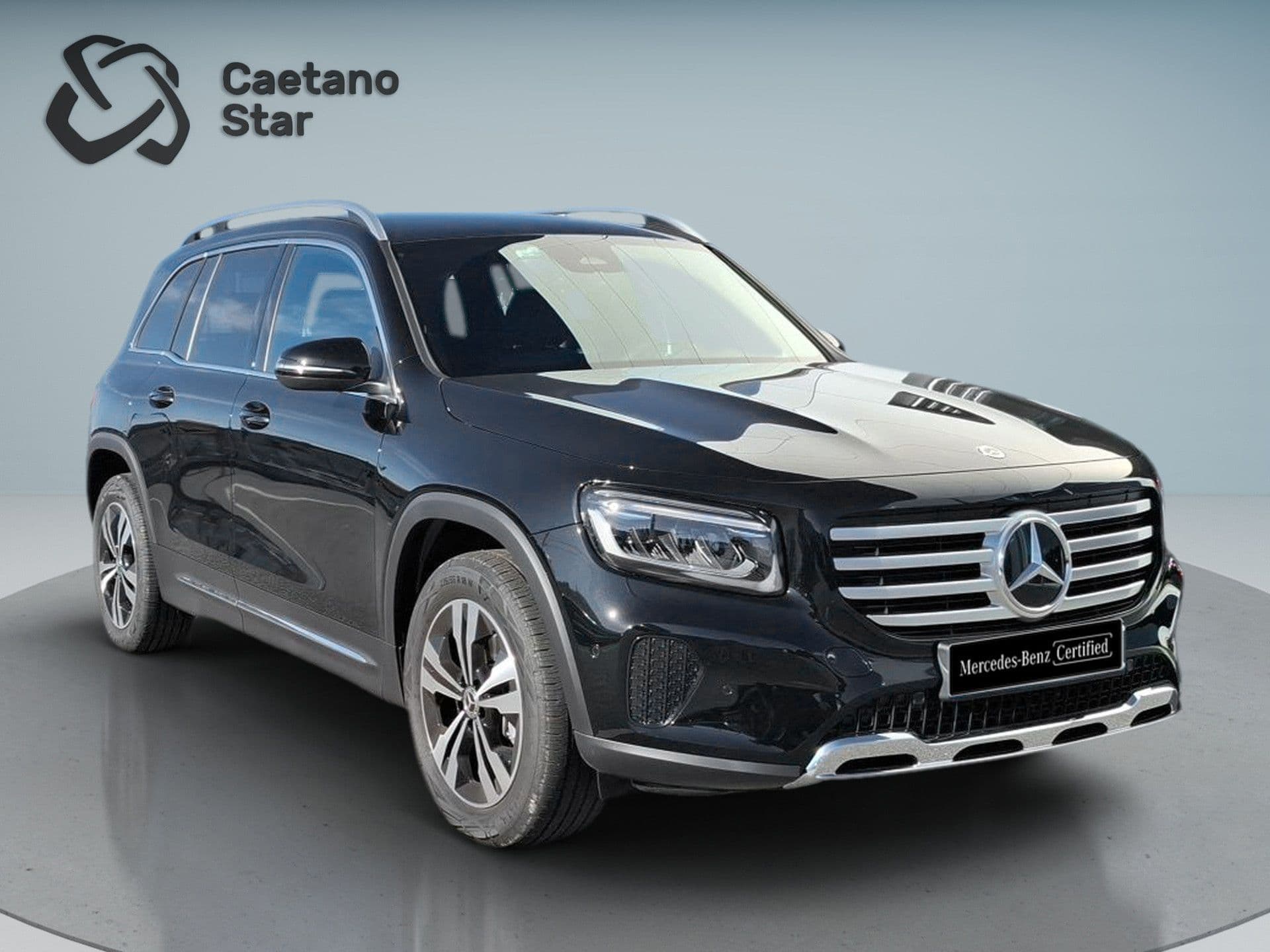 Mercedes-Benz GLB - 10