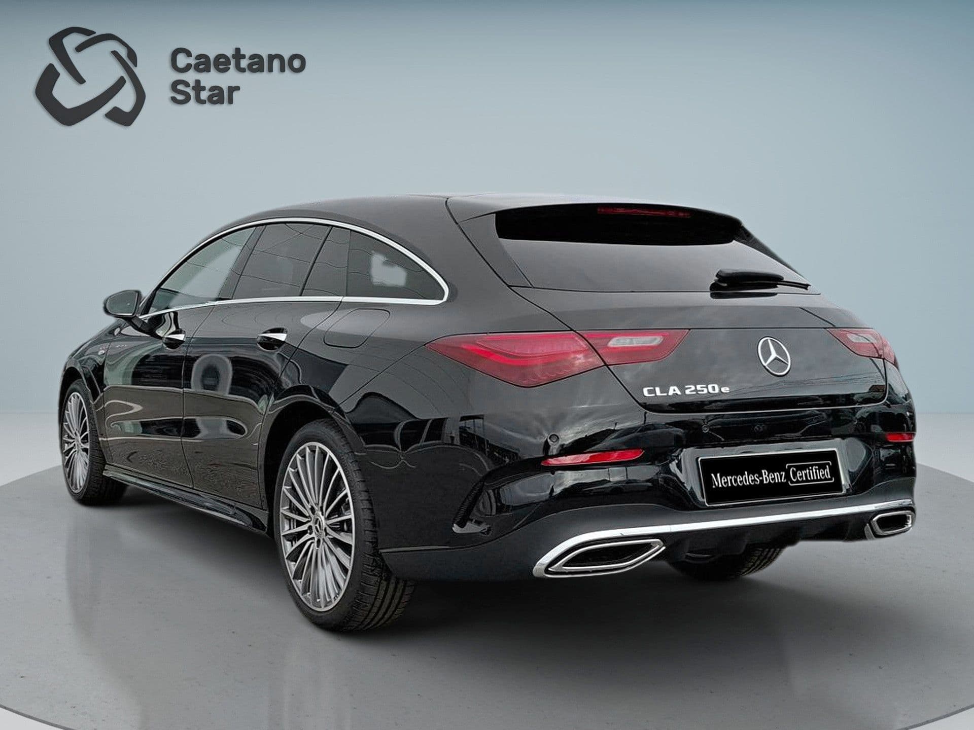 Mercedes-Benz CLA - 4