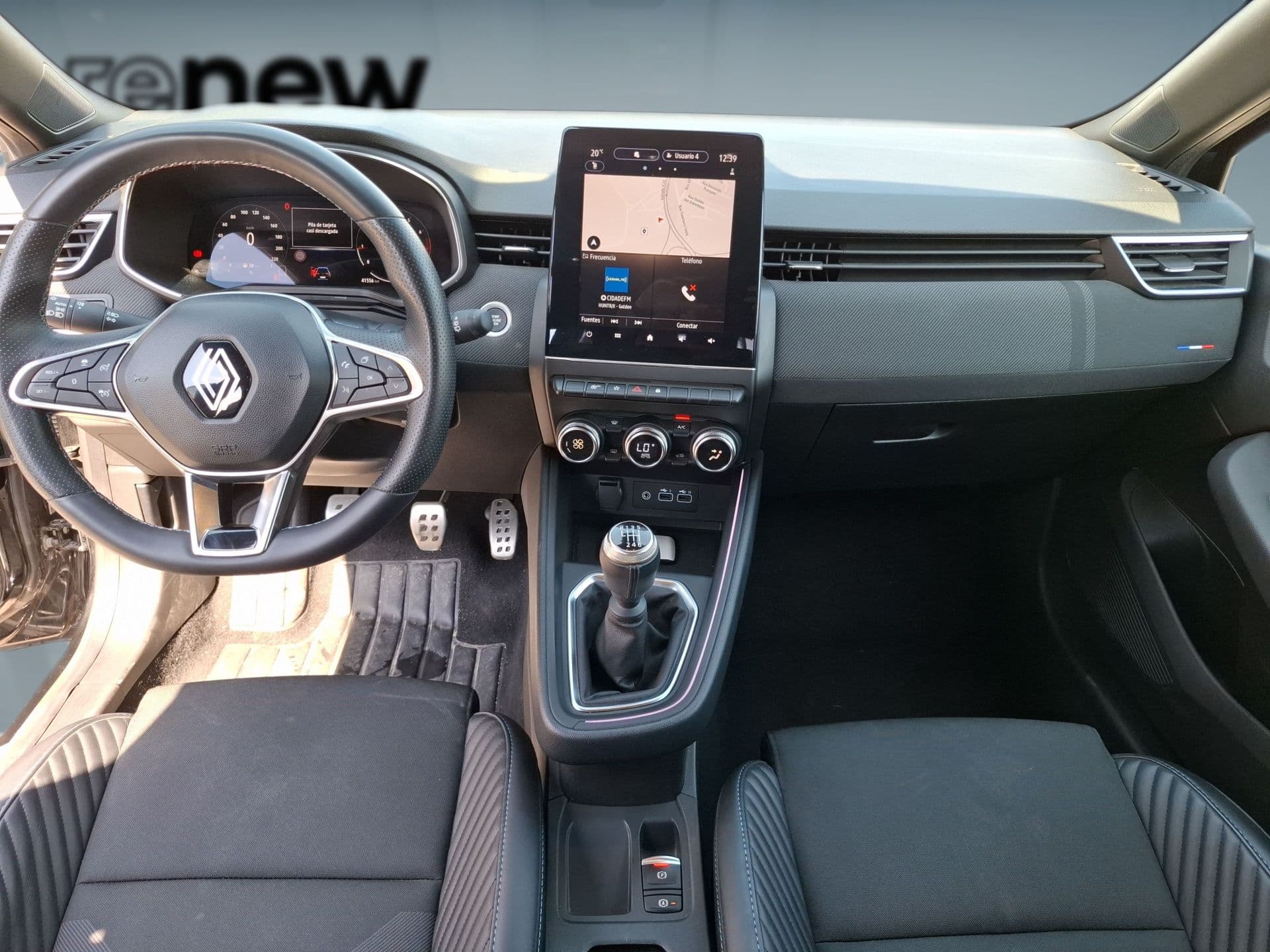 Renault Clio - 12