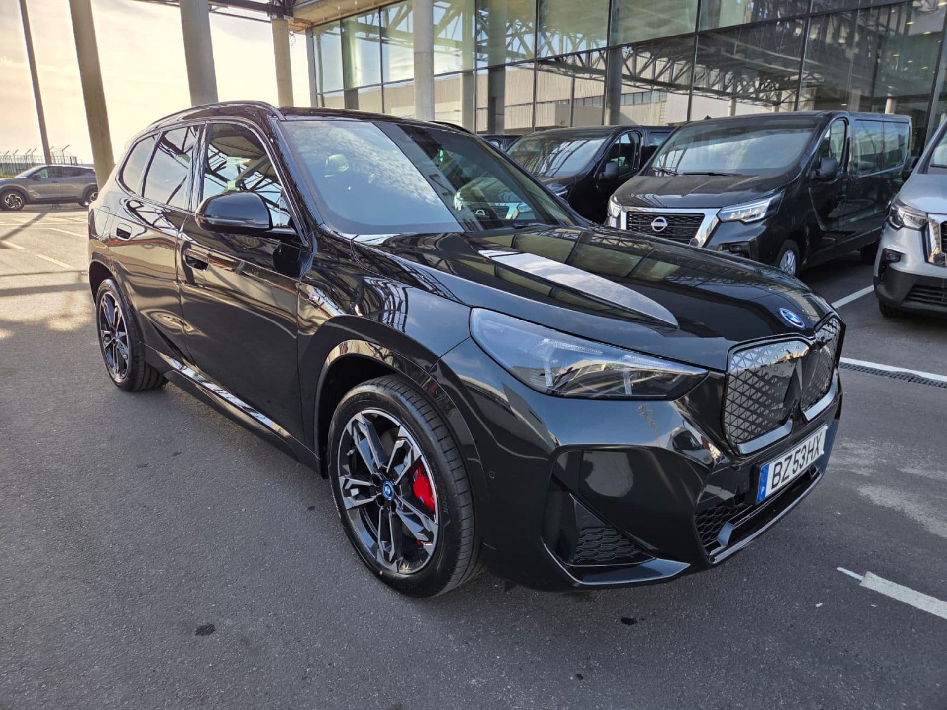 BMW iX1 - 4