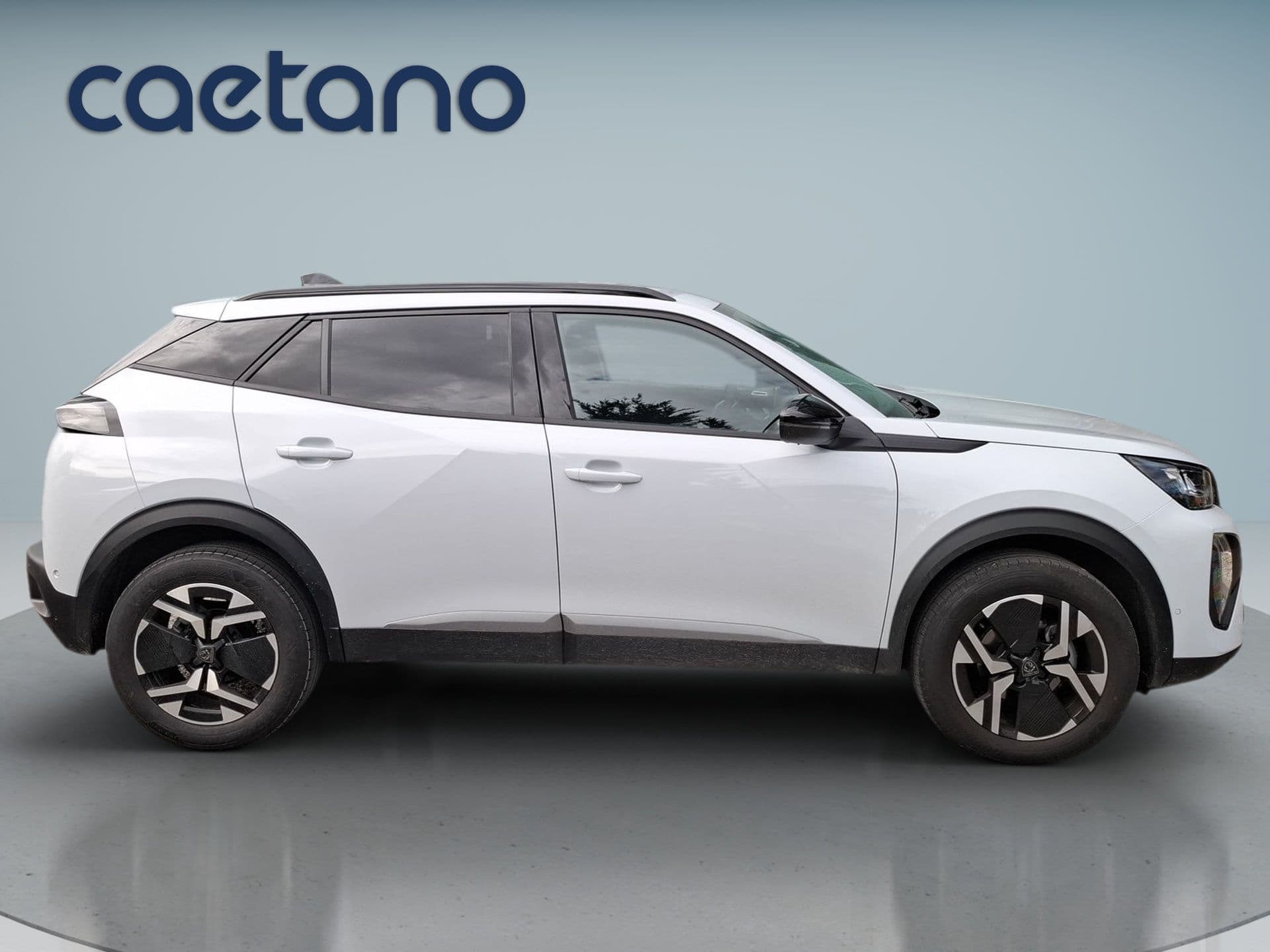 Peugeot 2008 - 8