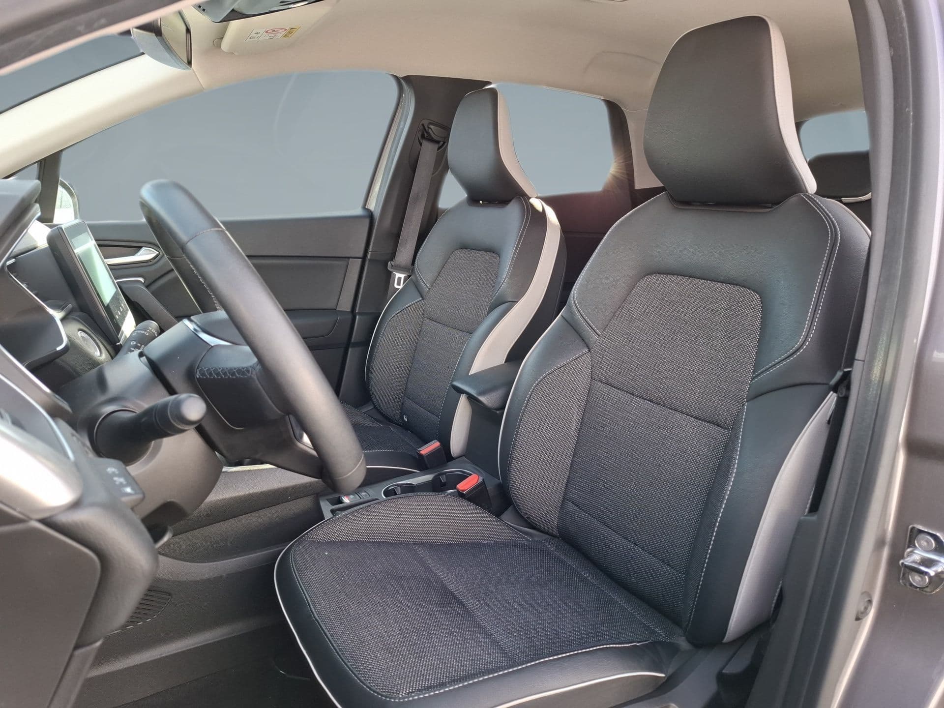 Renault Captur - 10