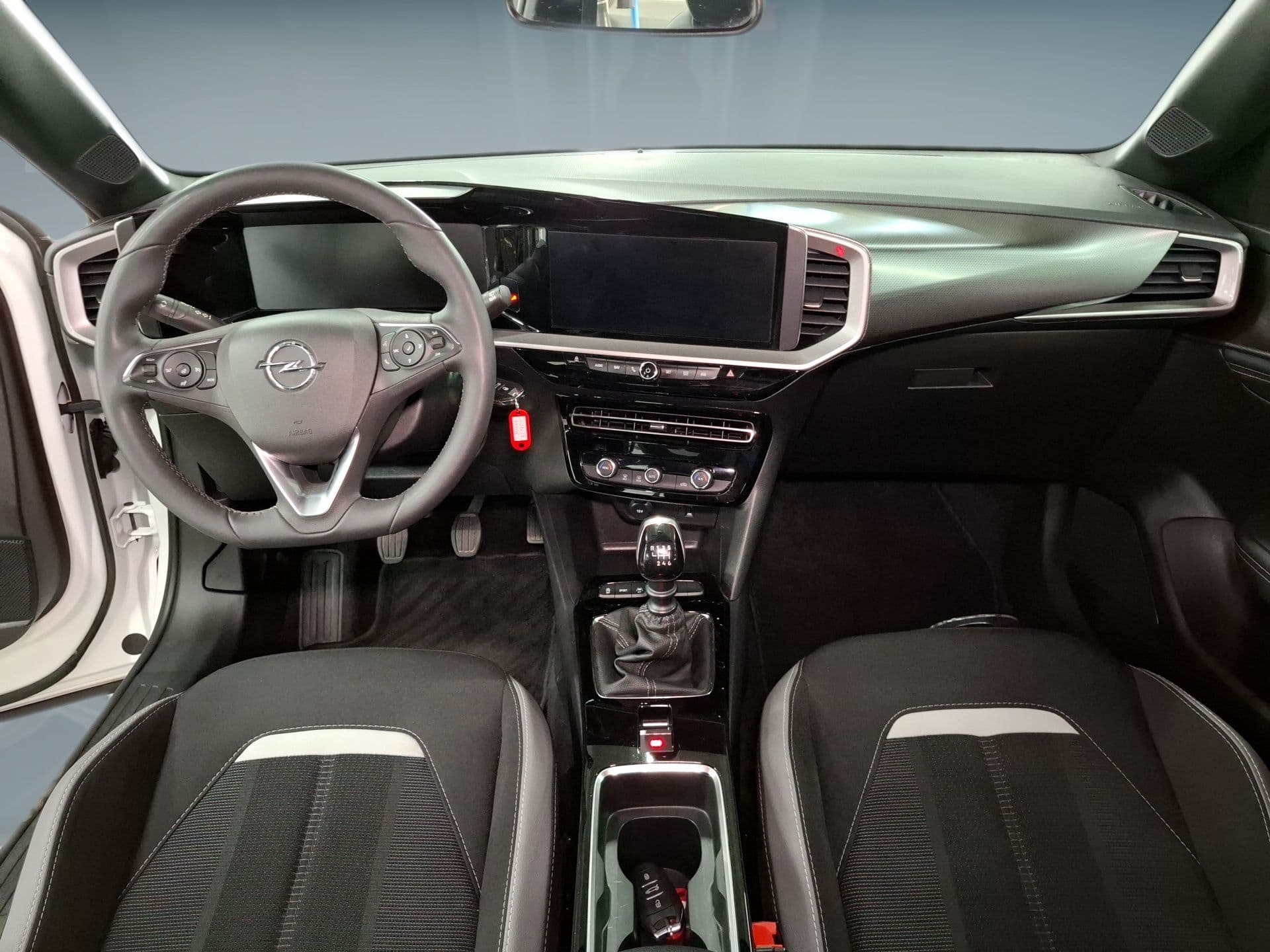 Opel Mokka - 12