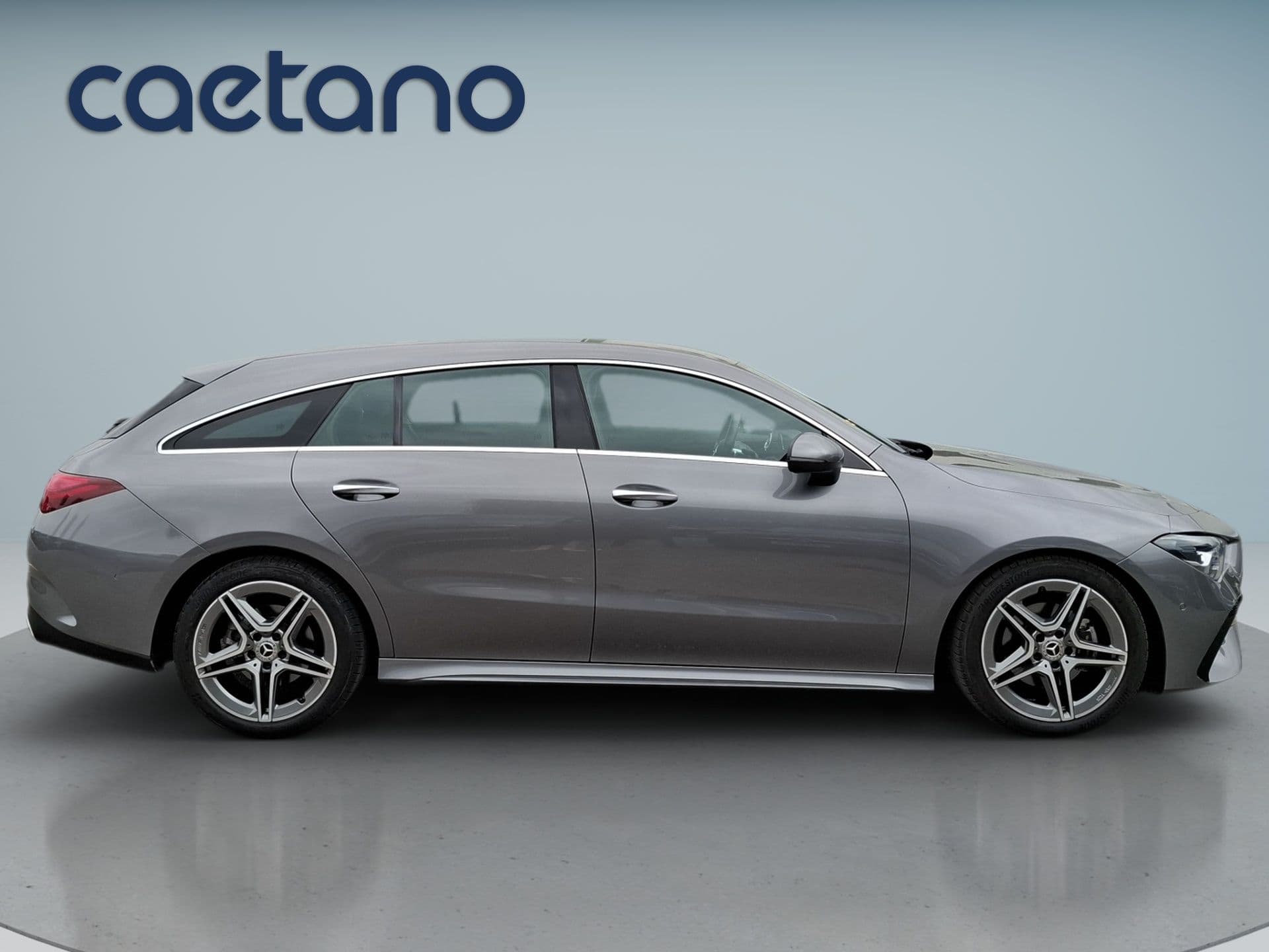 Mercedes-Benz CLA - 9
