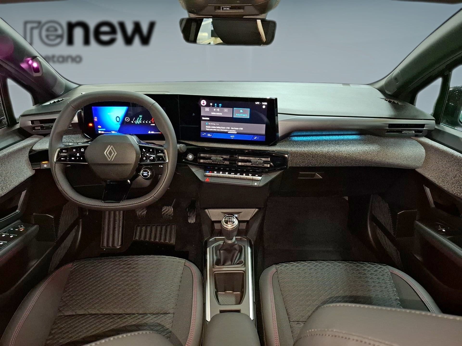 Renault Clio - 12