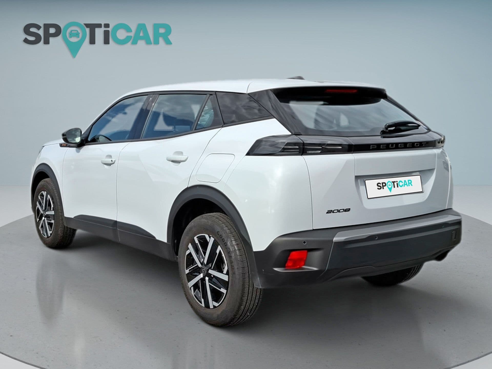 Peugeot 2008 - 8