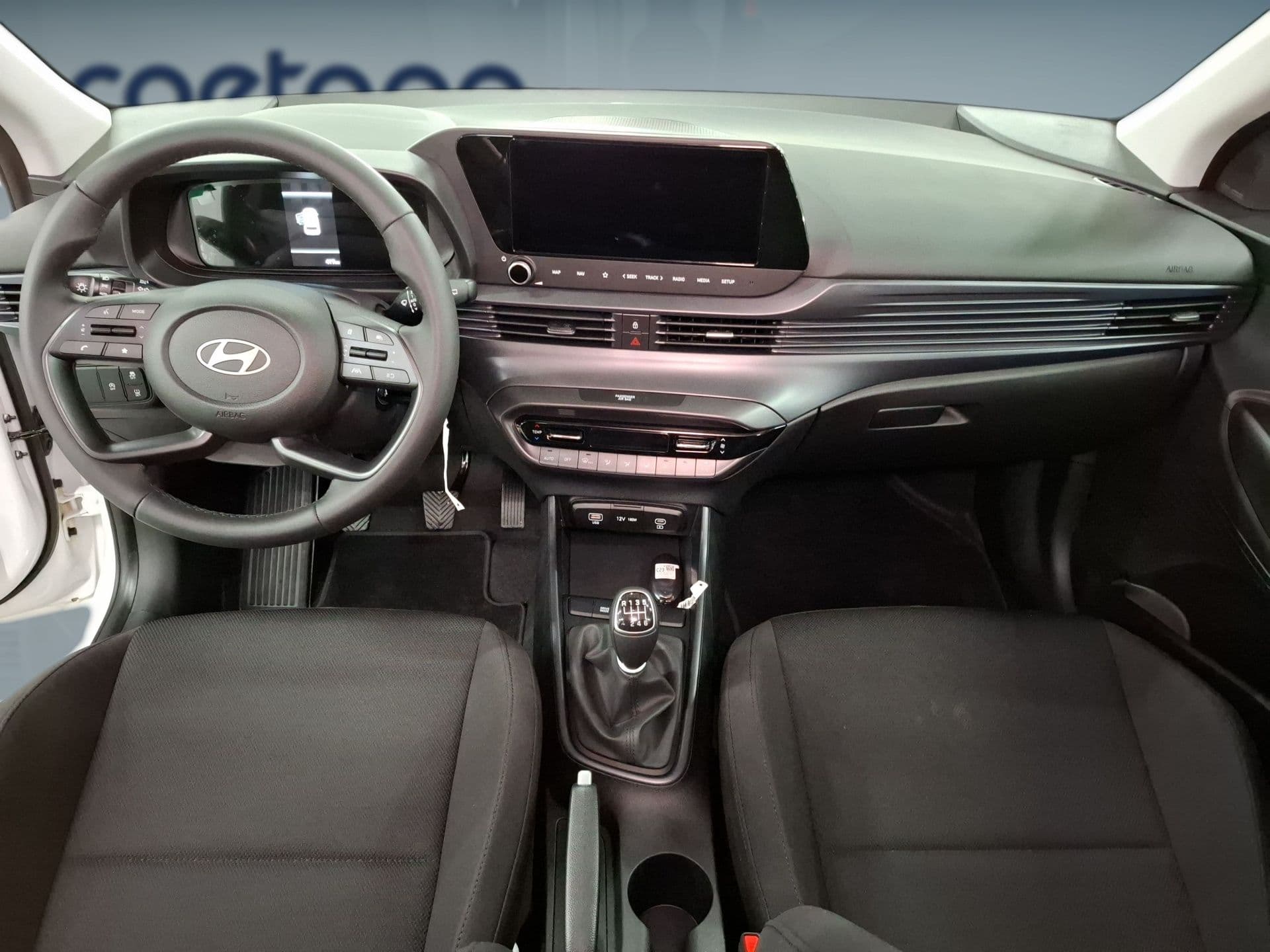 Hyundai Bayon - 12