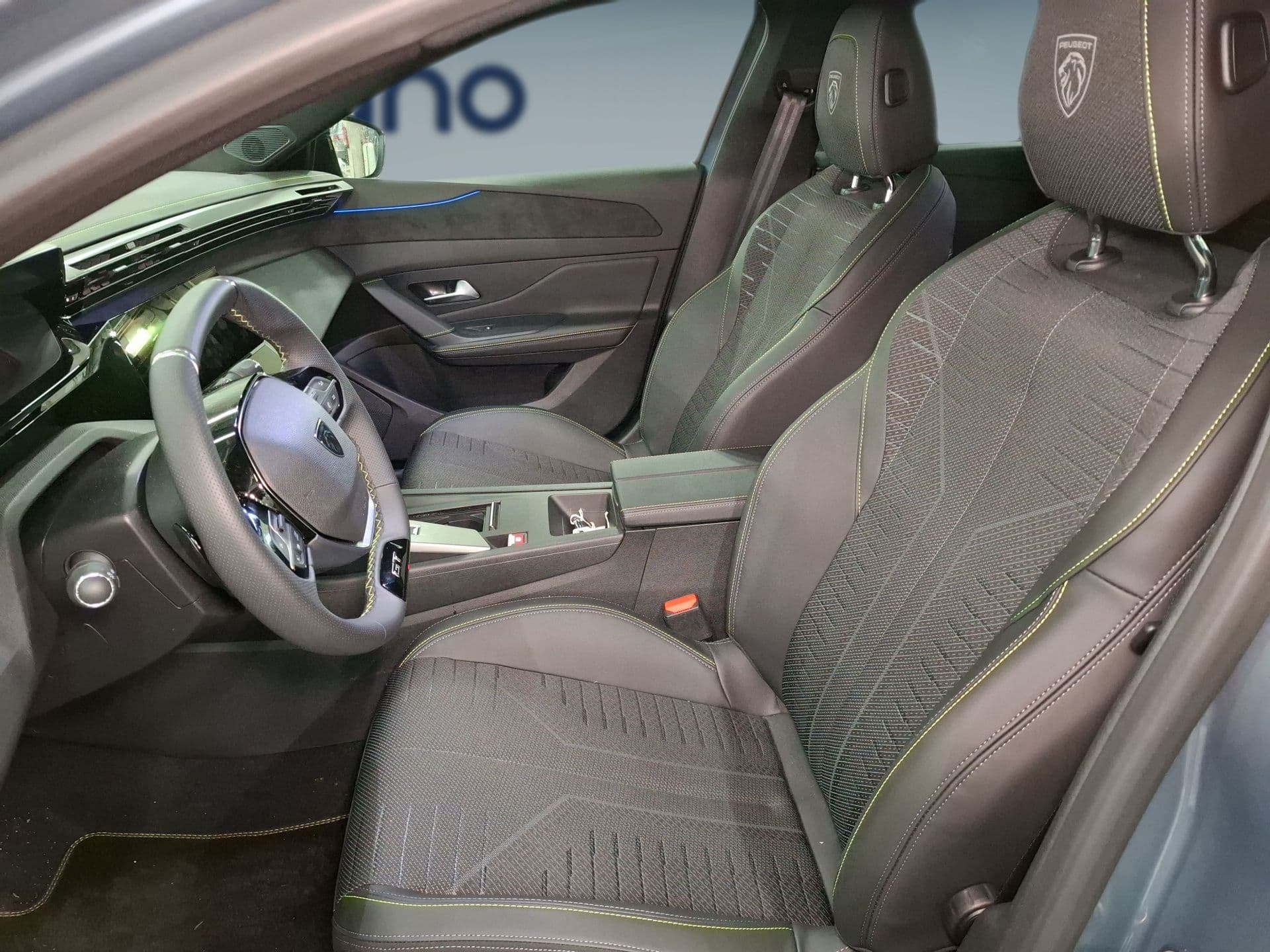 Peugeot 308 SW - 10