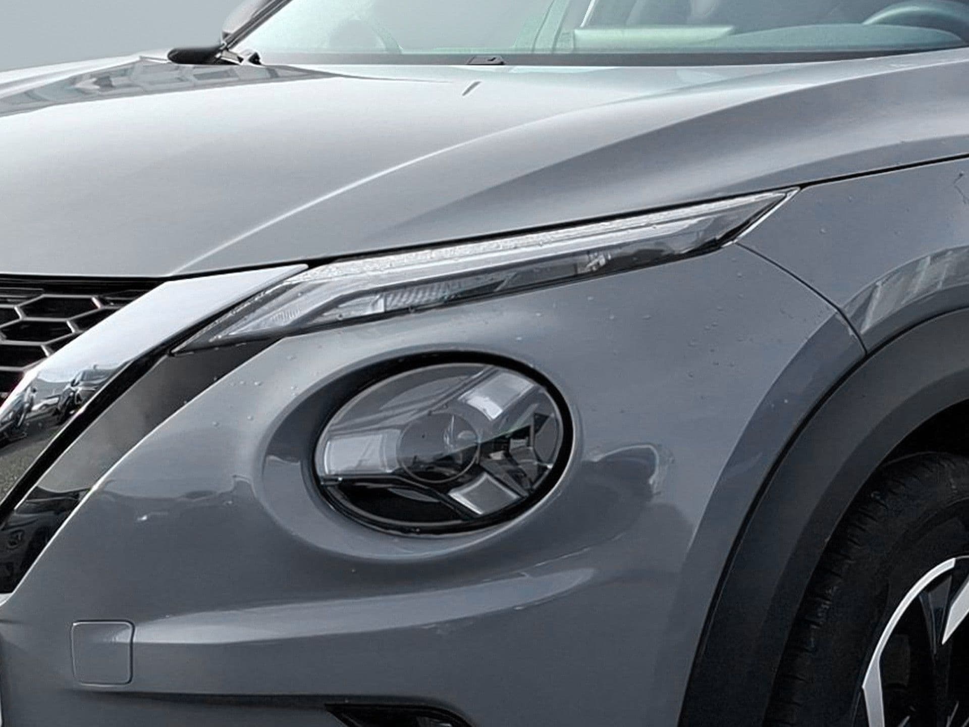 Nissan JUKE - 12