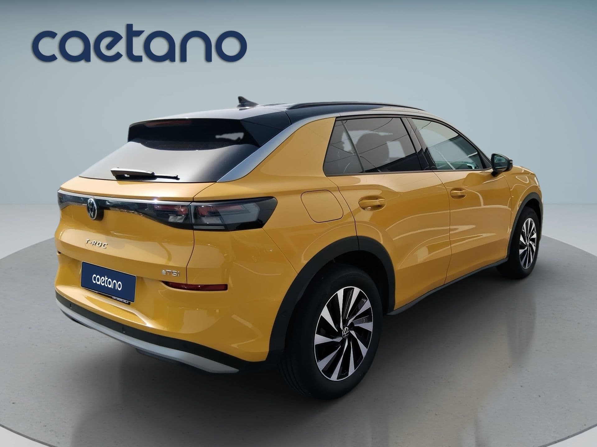 Volkswagen T-Roc - 5