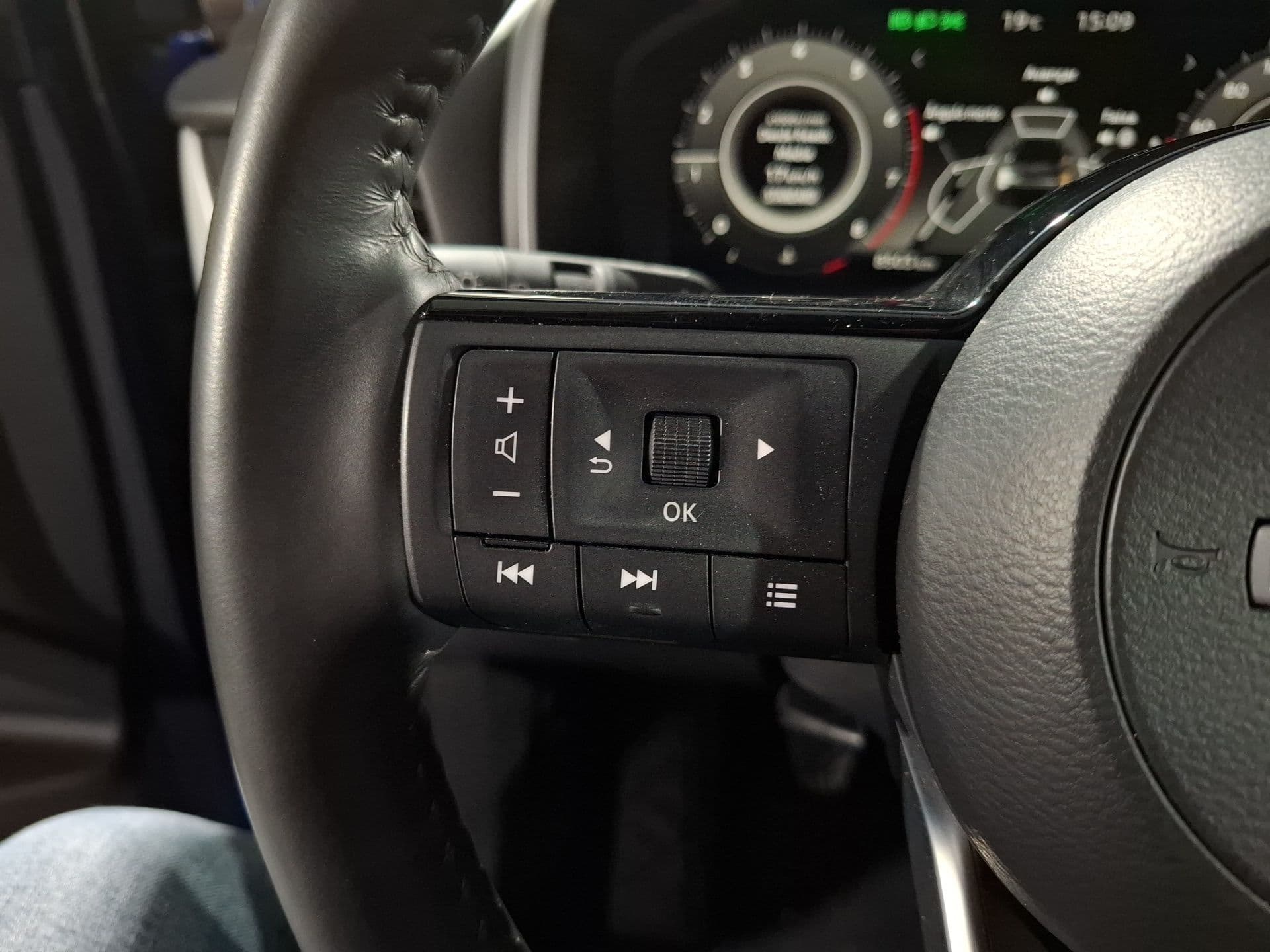 Nissan Qashqai - 9