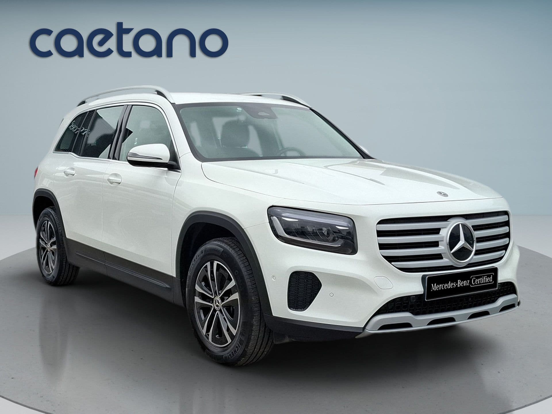 Mercedes-Benz GLB - 10
