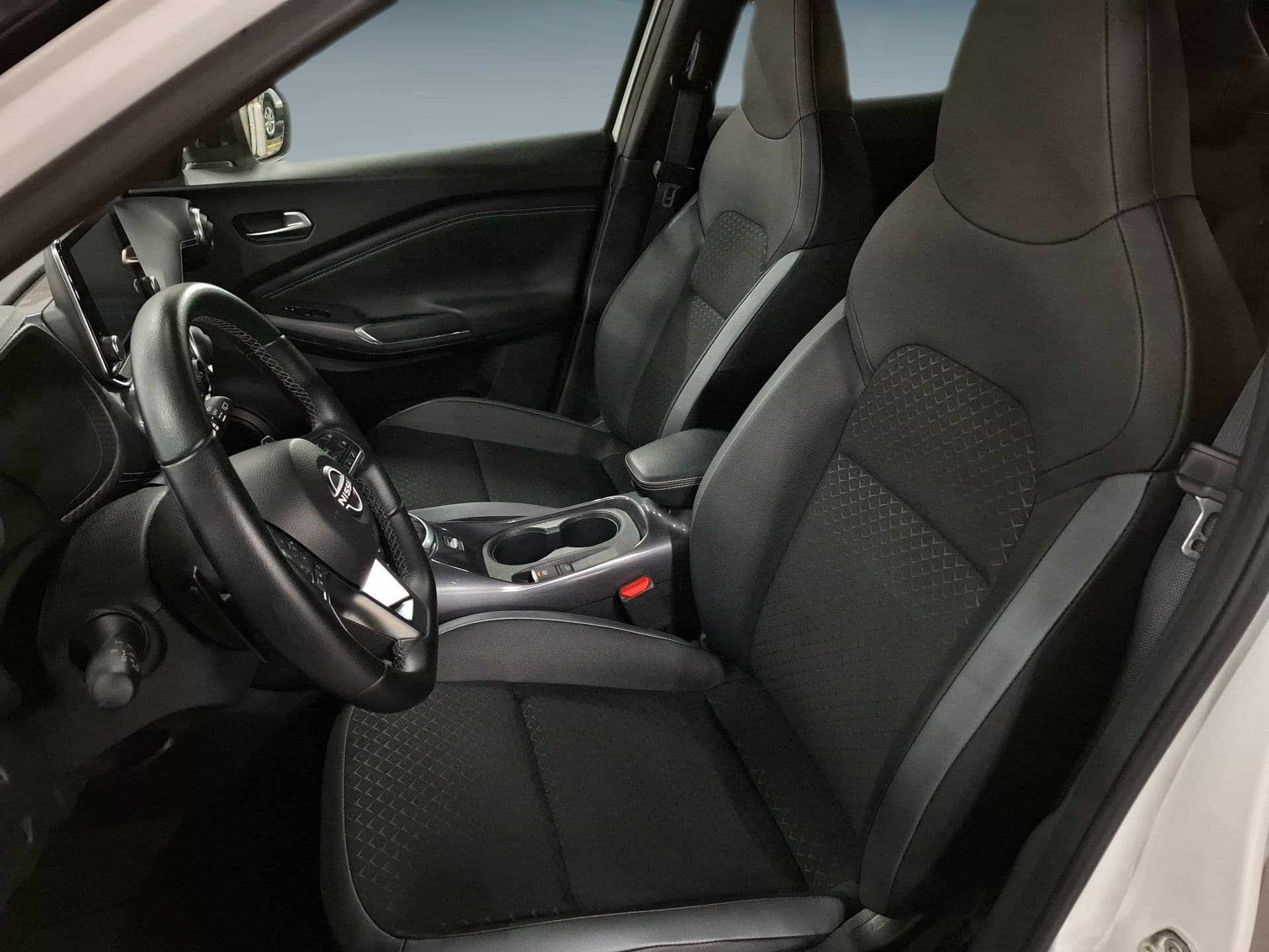 Nissan JUKE - 7