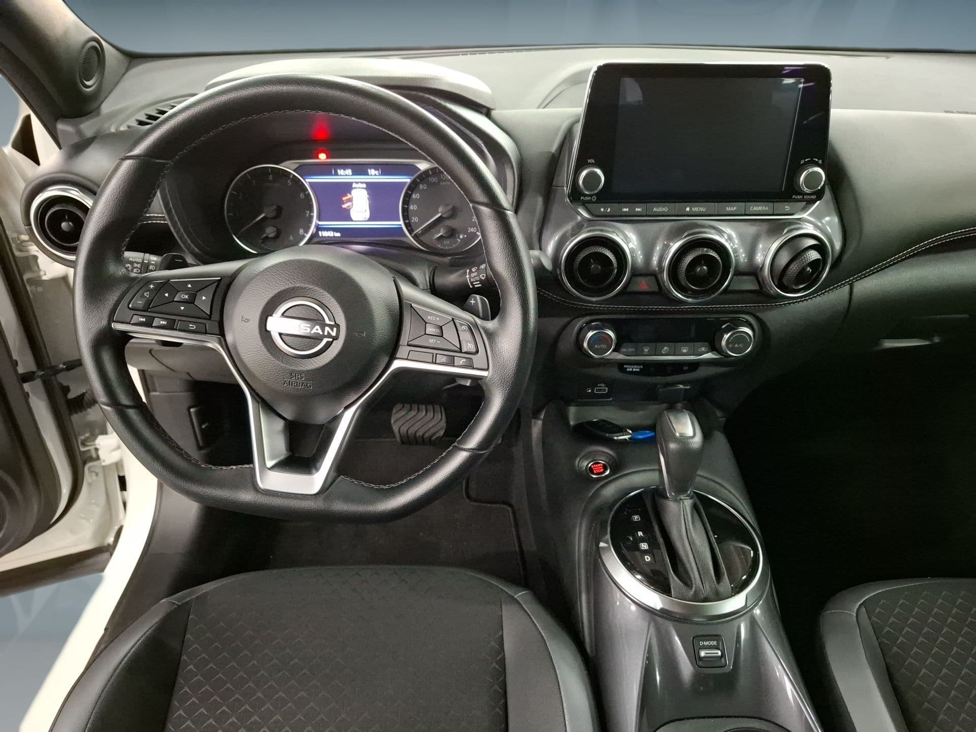 Nissan JUKE - 9