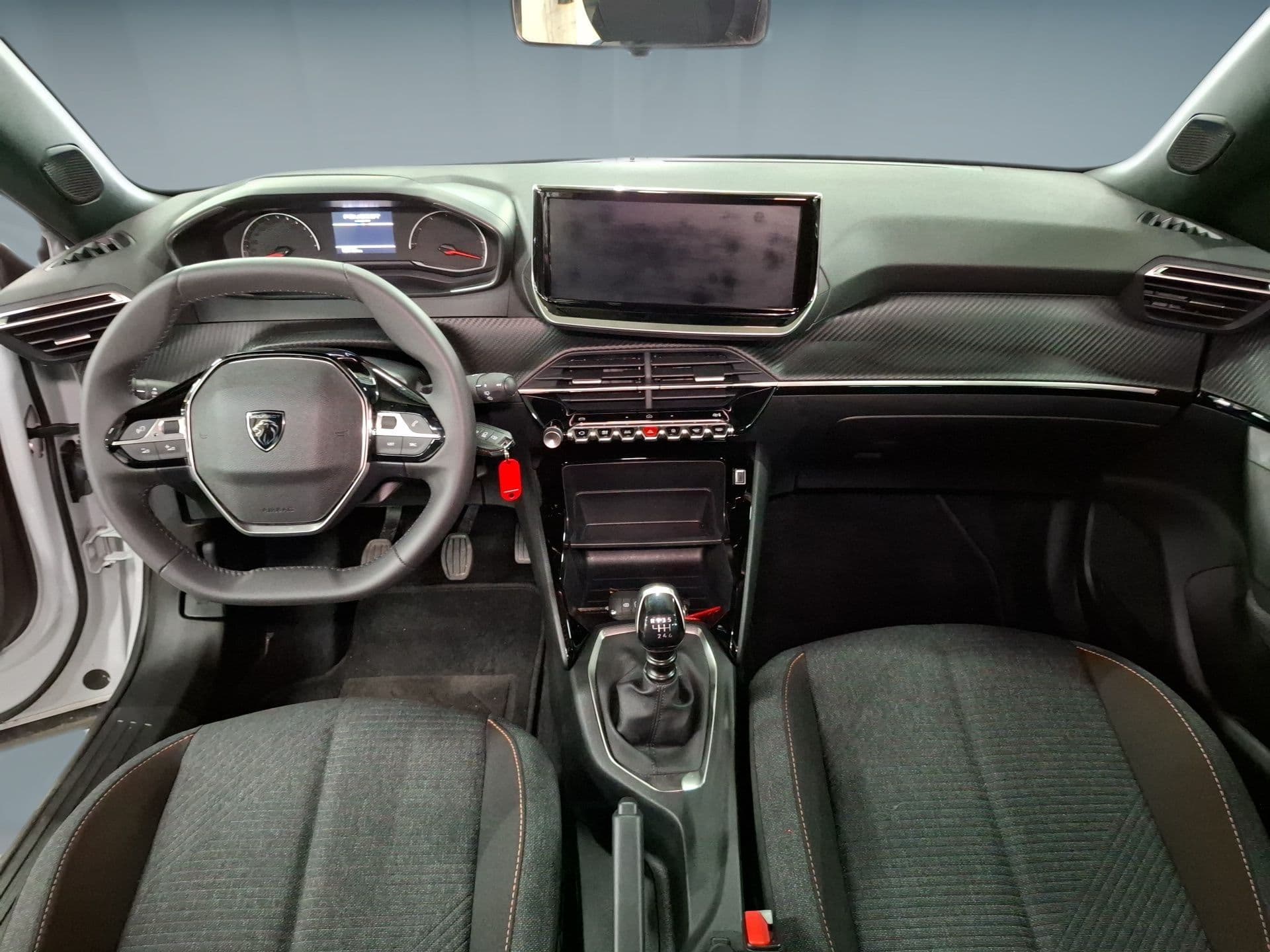 Peugeot 2008 - 12