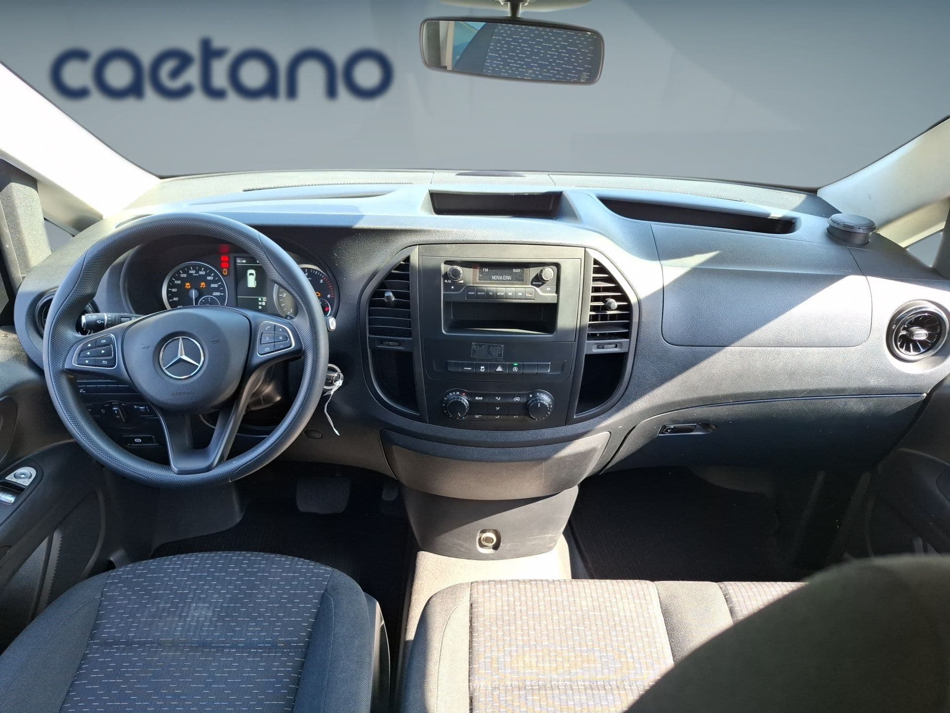 Mercedes-Benz Vito - 11