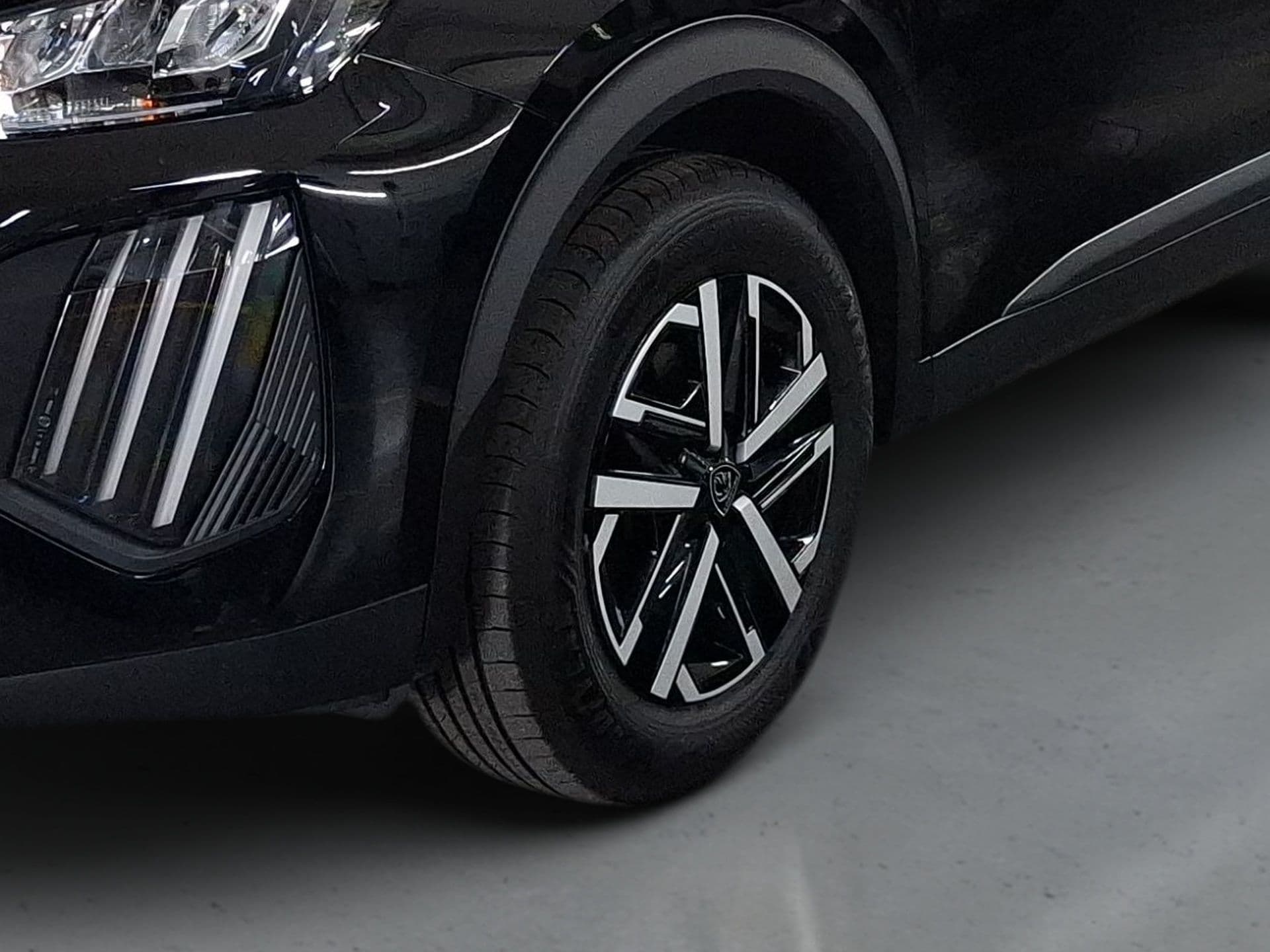 Peugeot 2008 - 3