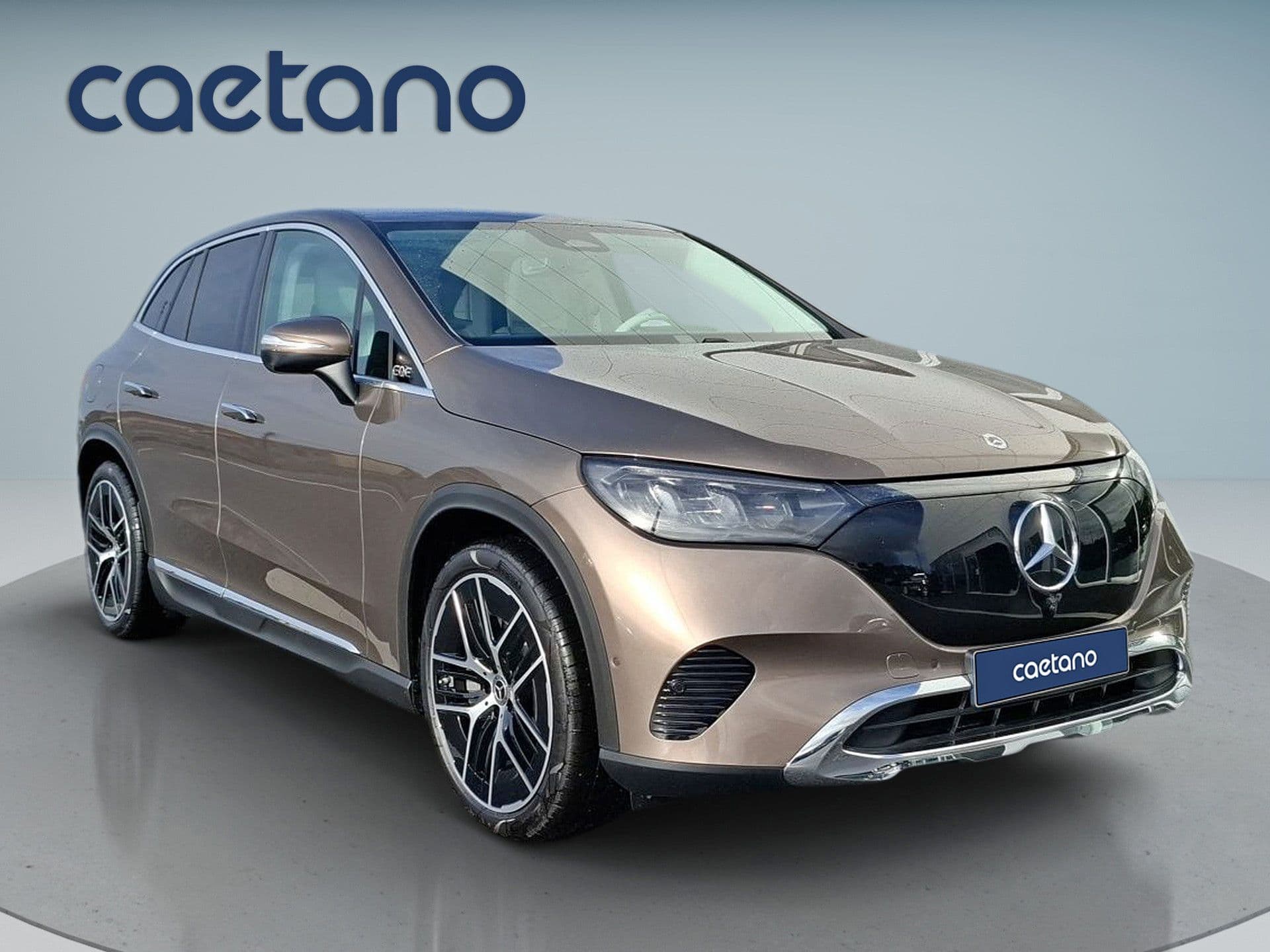 Mercedes-Benz EQE SUV - 10