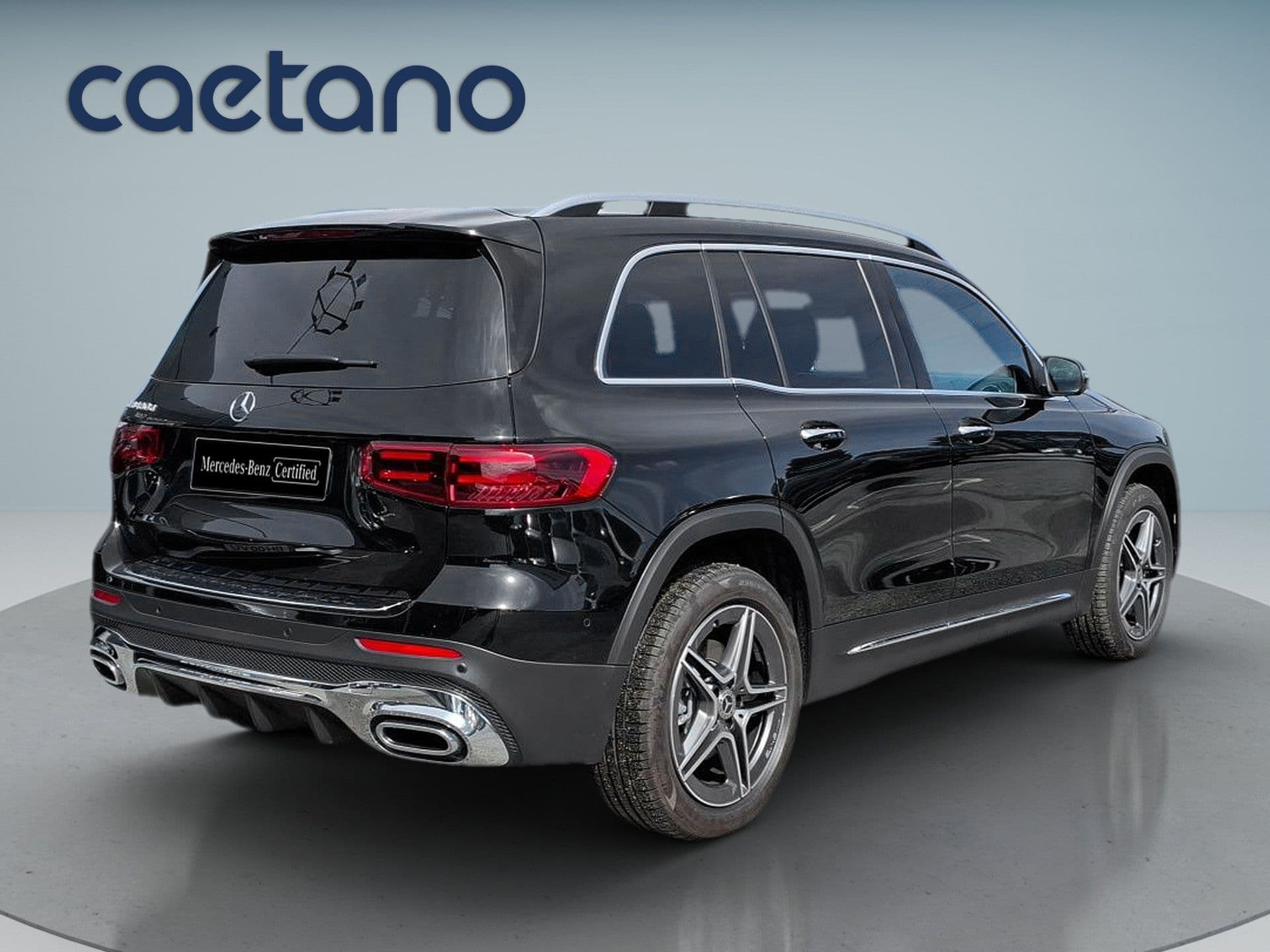 Mercedes-Benz GLB - 8