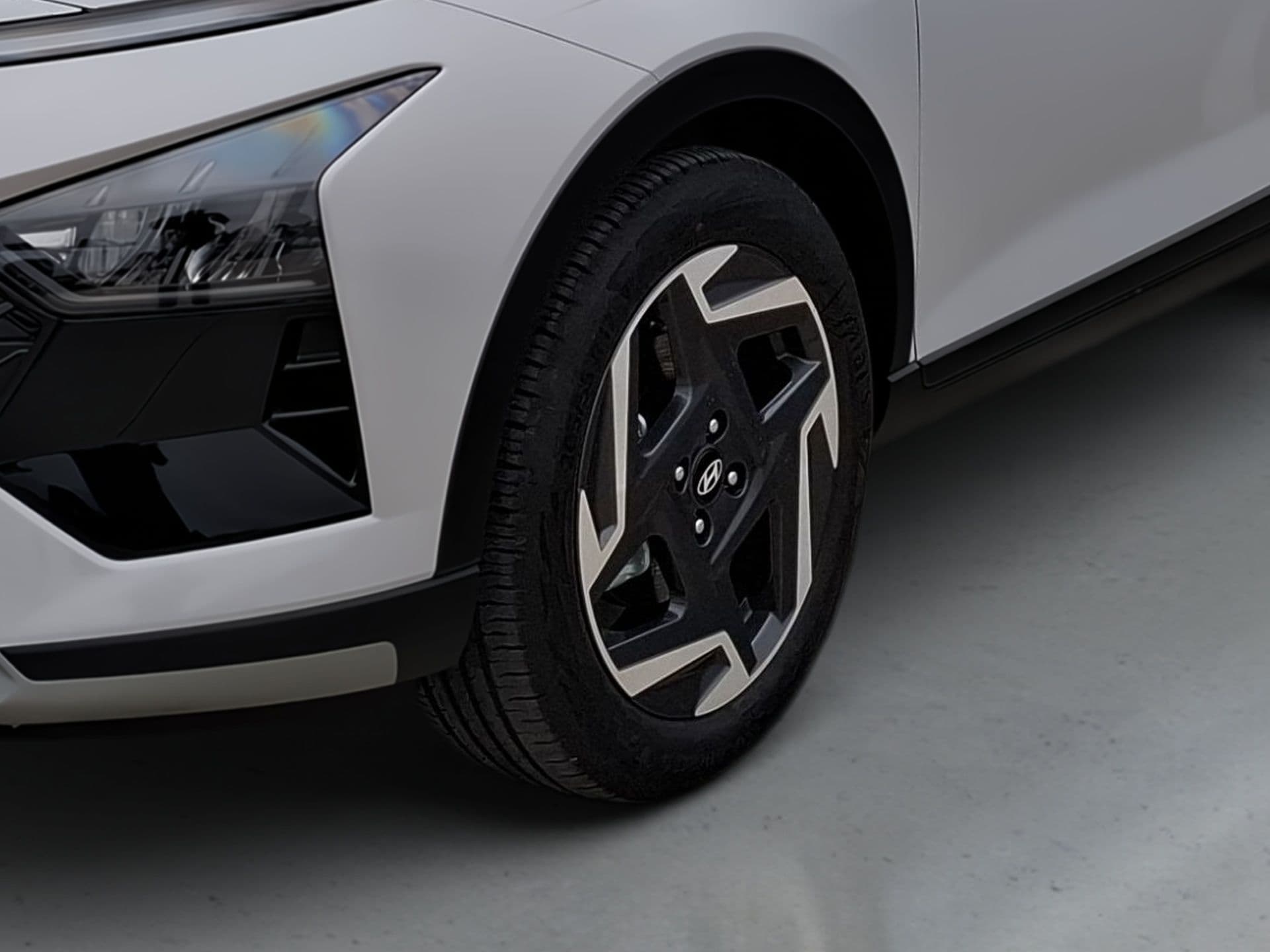Hyundai Bayon - 3