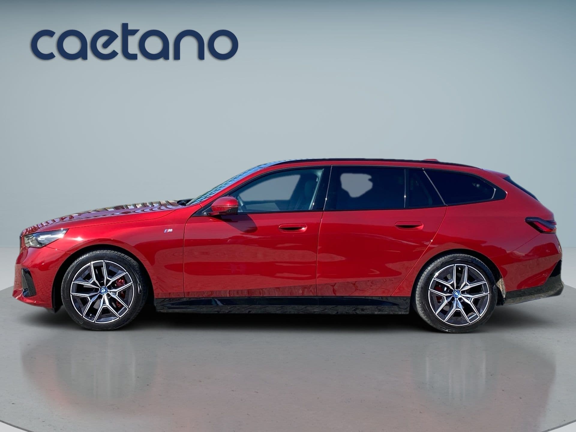 BMW i5 - 2