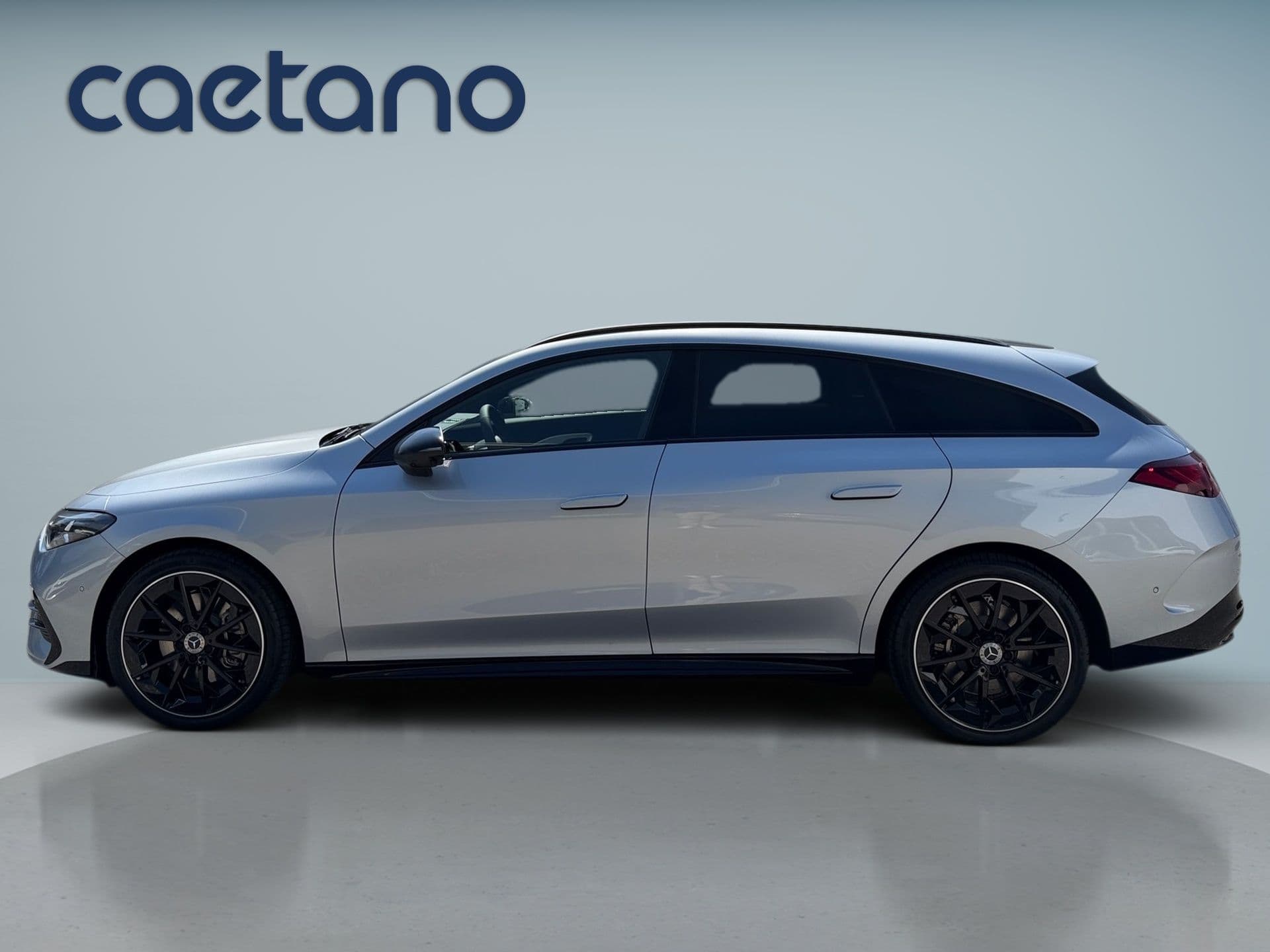 Mercedes-Benz CLA - 2