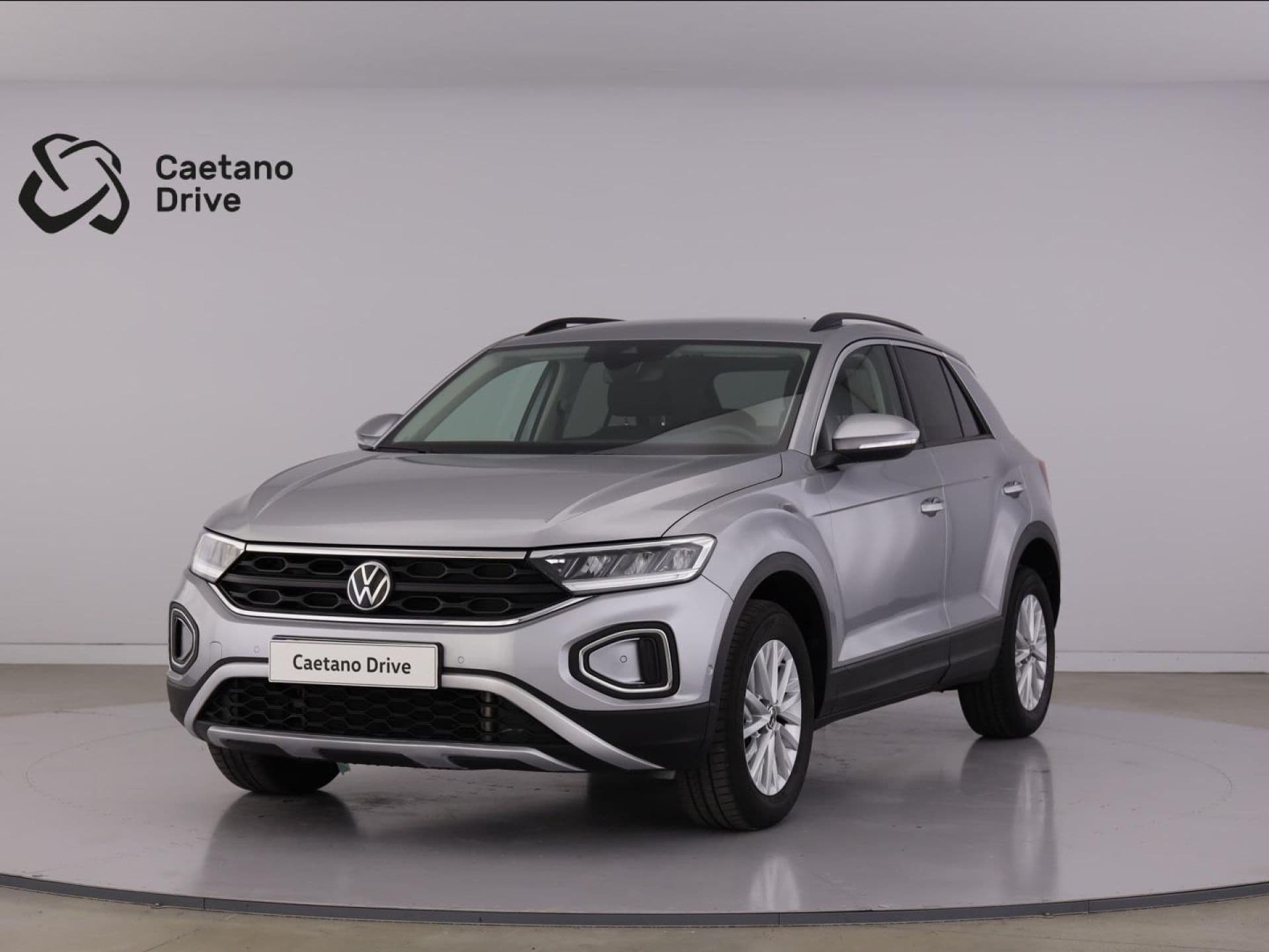 Volkswagen T-Roc - 2