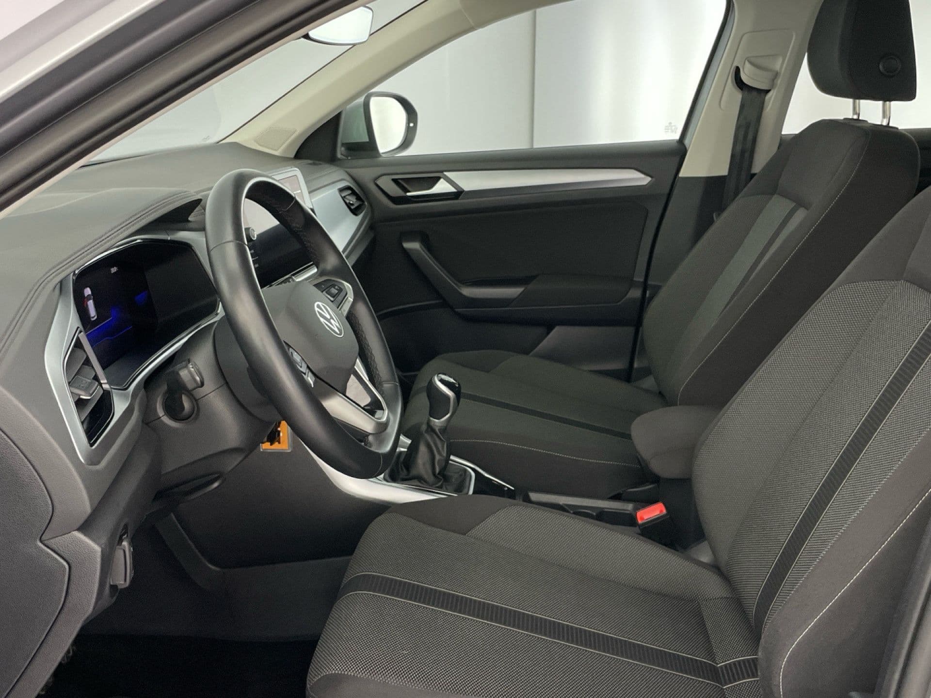 Volkswagen T-Roc - 9