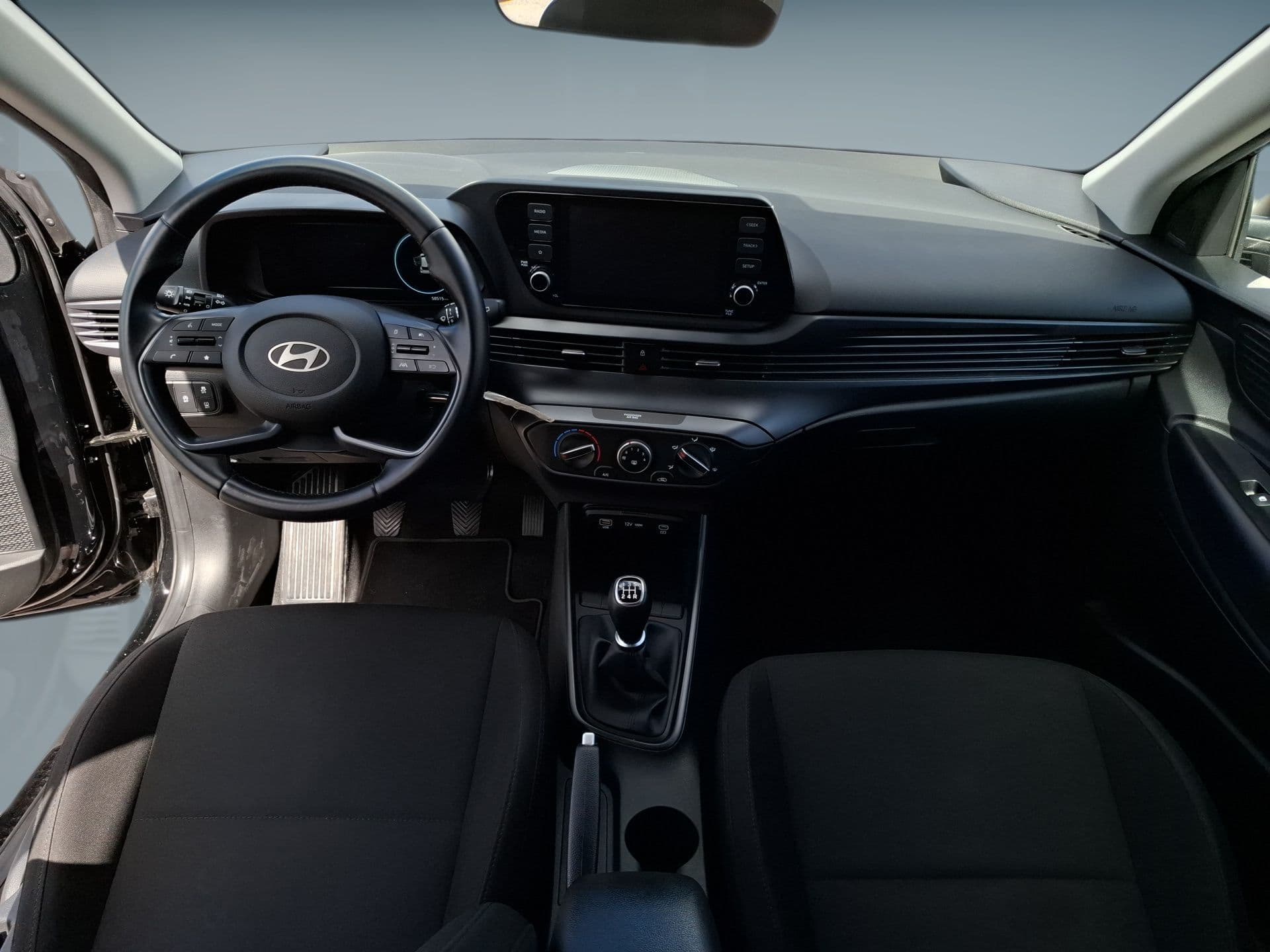 Hyundai i20 - 12