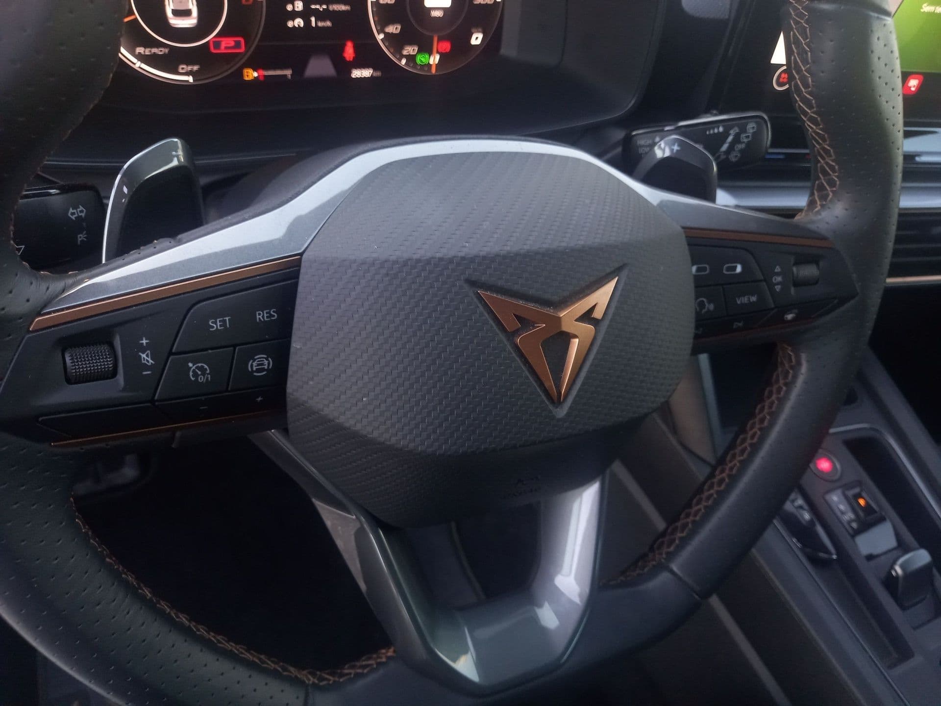 Cupra Leon - 6