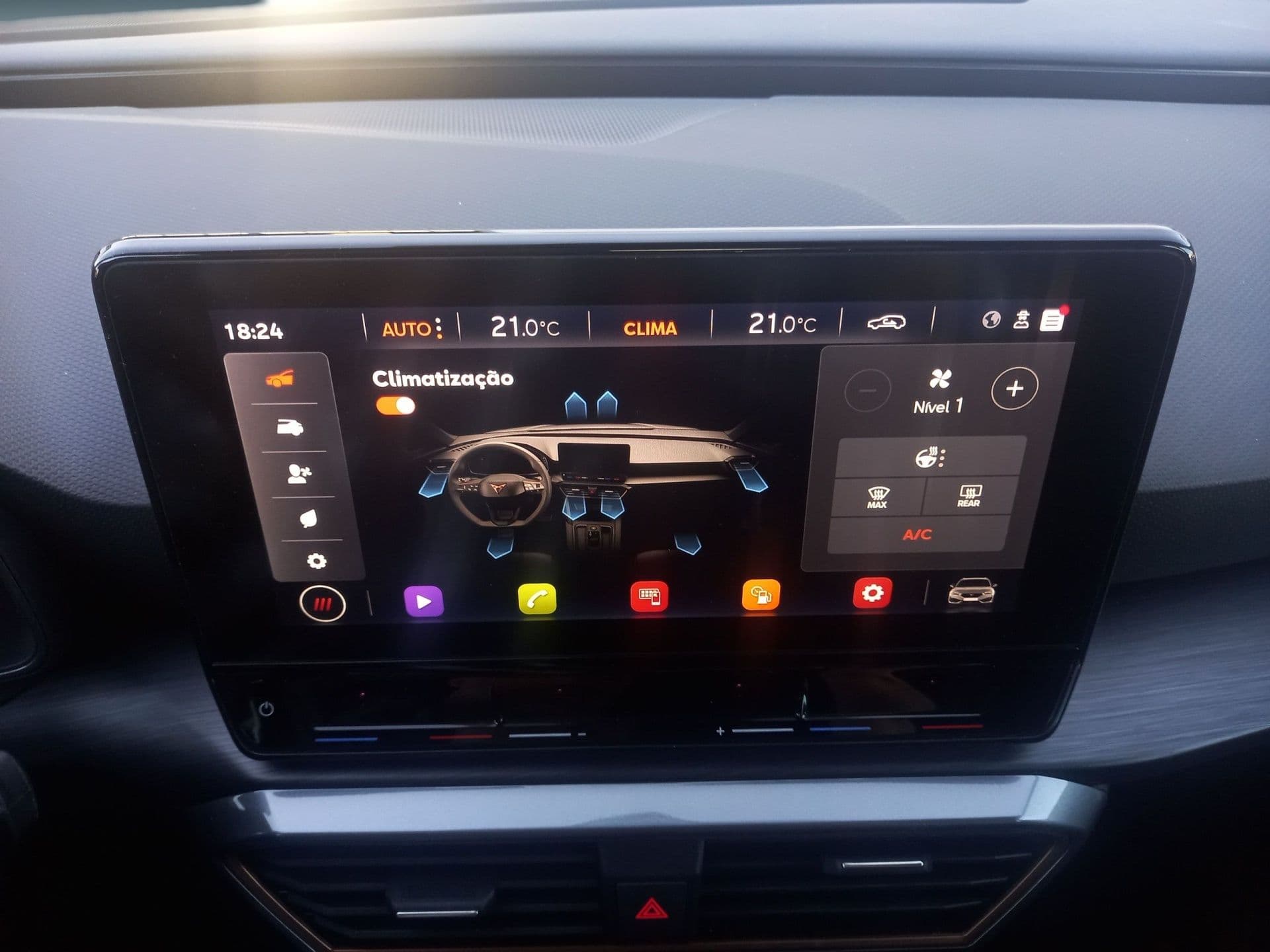 Cupra Leon - 11