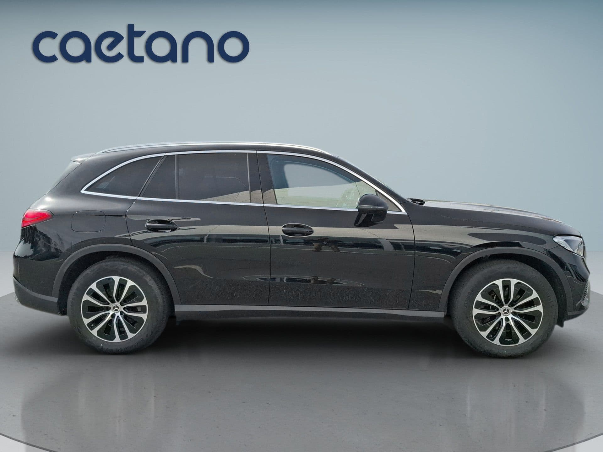 Mercedes-Benz GLC - 9