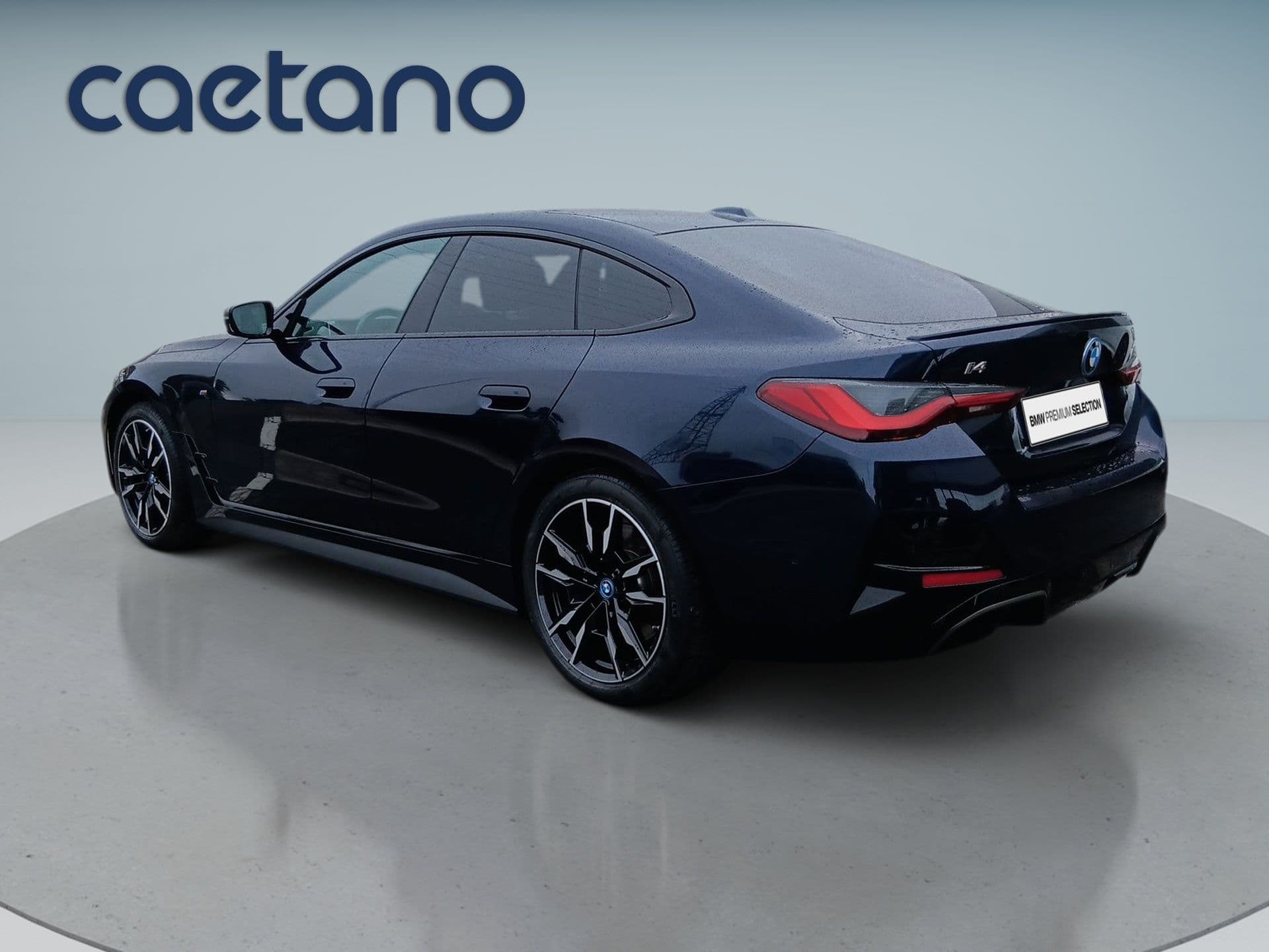BMW i4 - 7