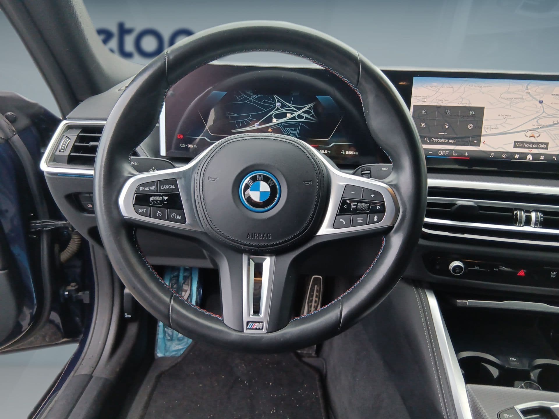 BMW i4 - 12