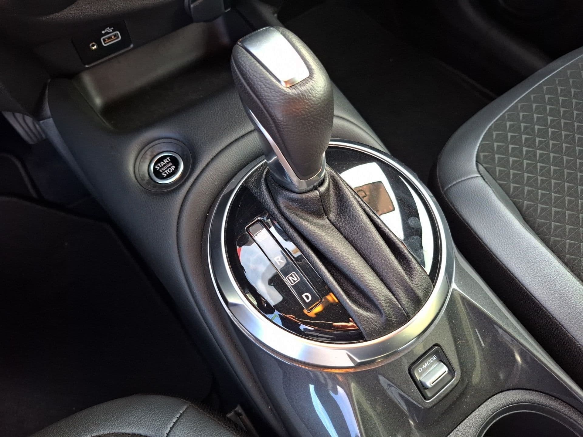 Nissan JUKE - 7