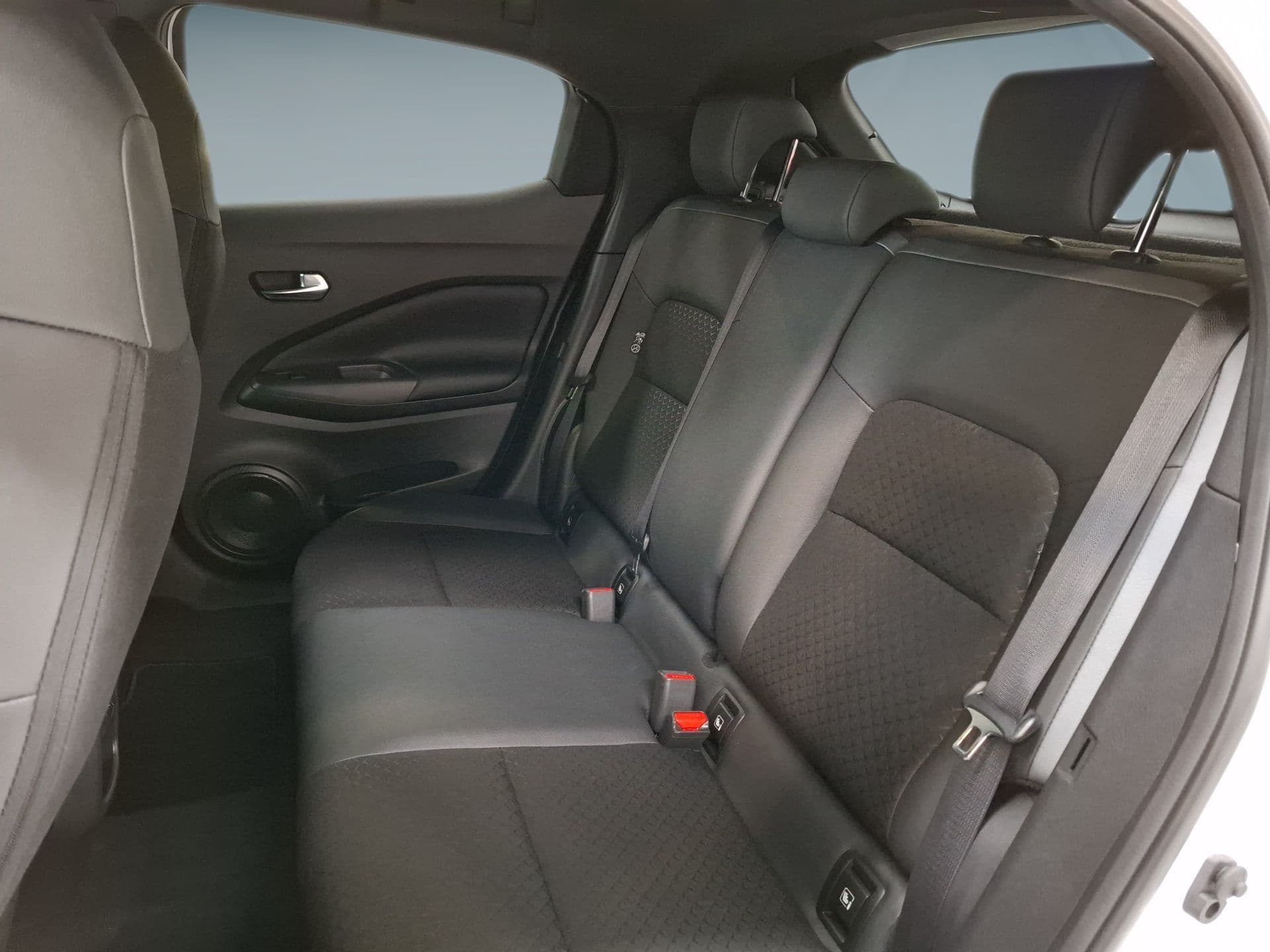 Nissan JUKE - 8